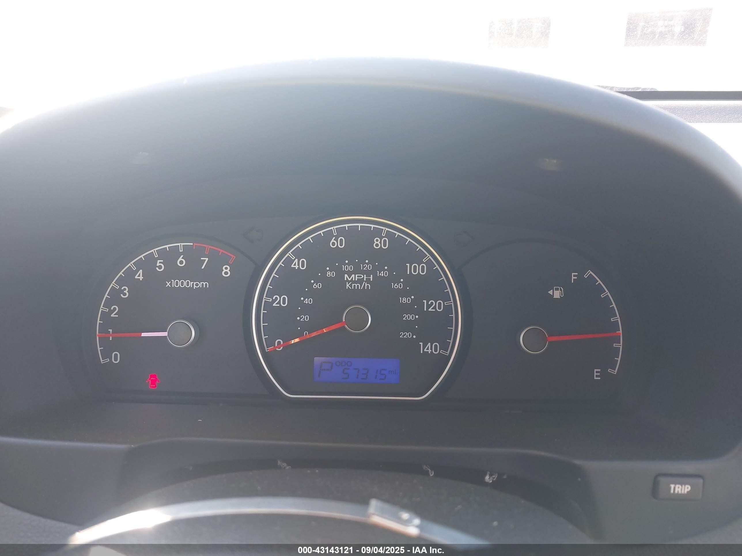 2010 Hyundai Elantra Gls Silver vin: KMHDU4AD0AU024397