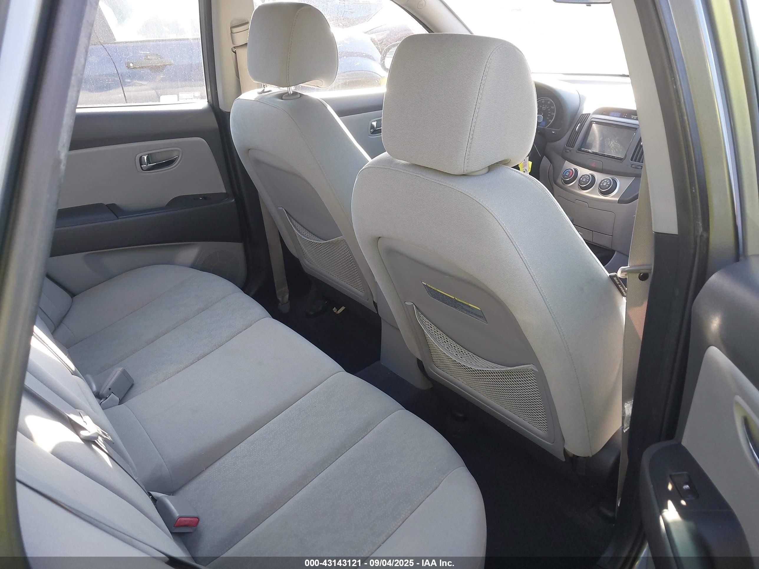 2010 Hyundai Elantra Gls Silver vin: KMHDU4AD0AU024397