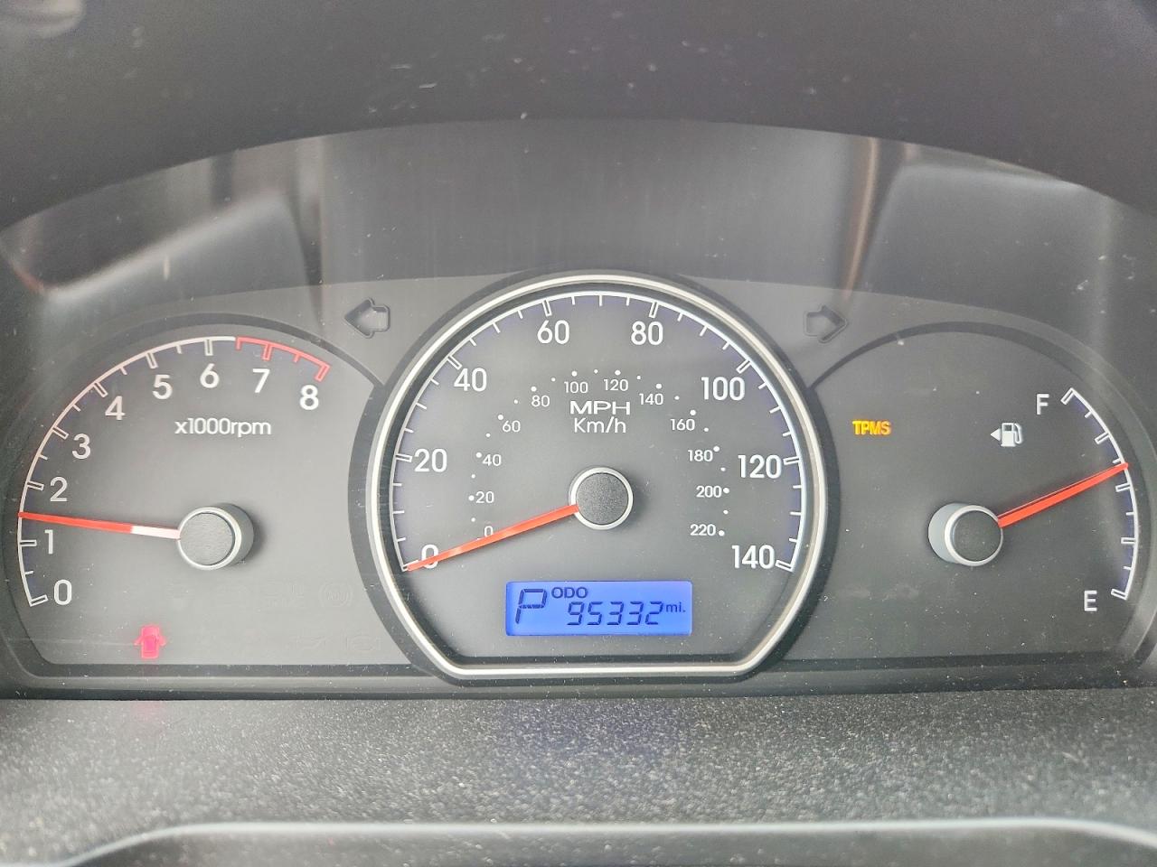 2010 Hyundai Elantra Gls Red vin: KMHDU4AD0AU129490