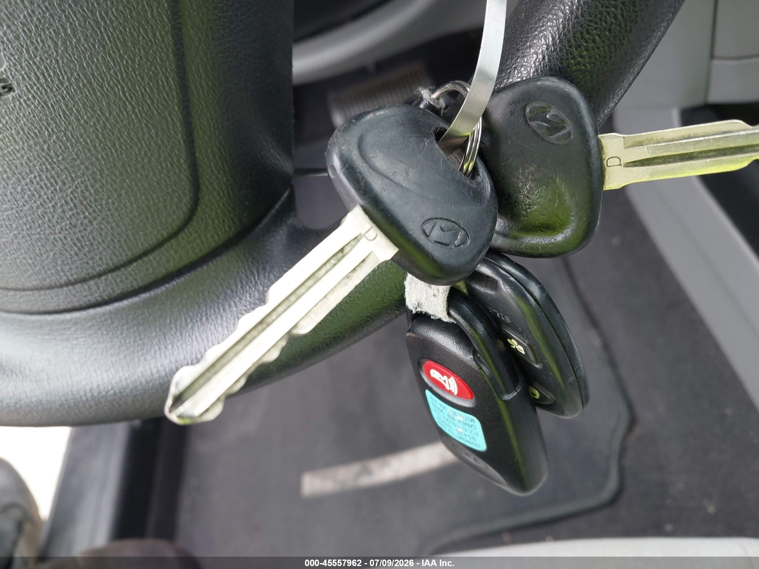 2010 Hyundai Elantra Gls Gray vin: KMHDU4AD0AU136889
