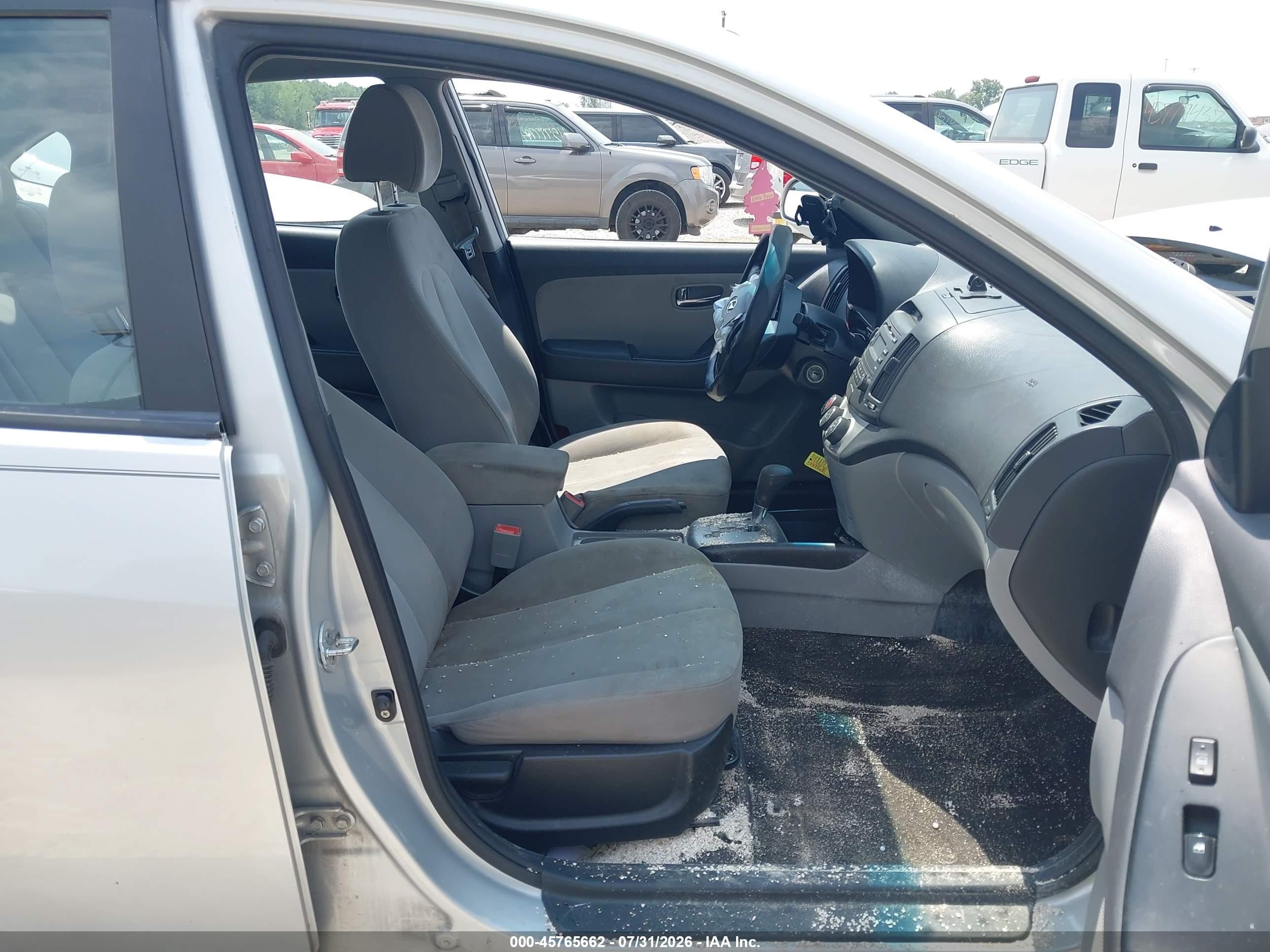 2010 Hyundai Elantra Gls Серебряный vin: KMHDU4AD0AU141350