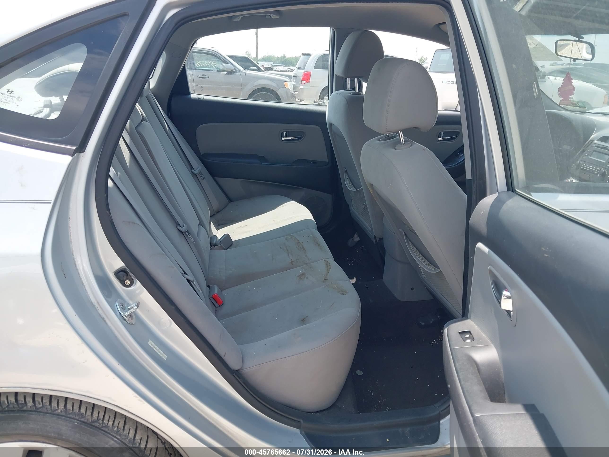 2010 Hyundai Elantra Gls Серебряный vin: KMHDU4AD0AU141350