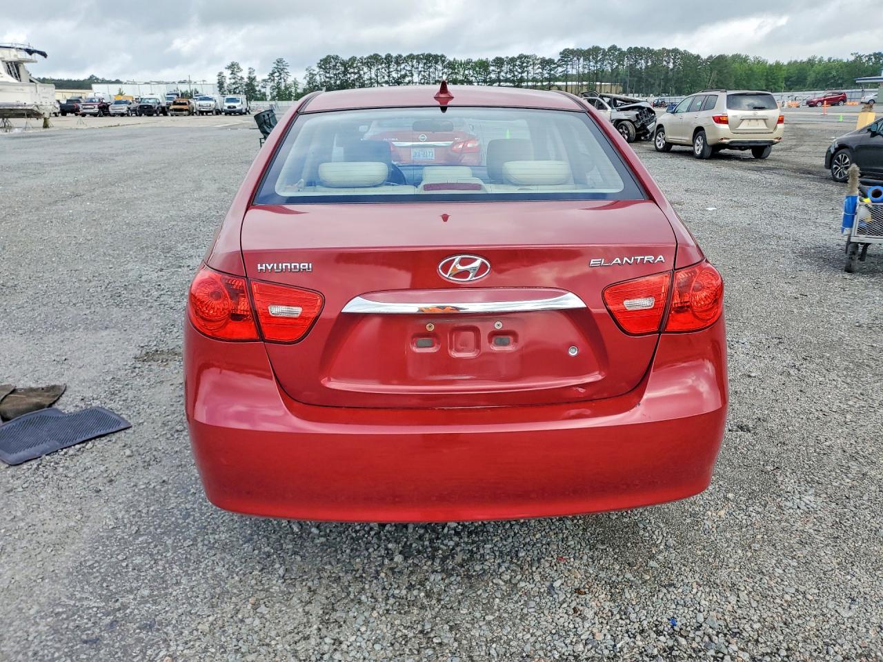 2010 Hyundai Elantra Gls Burgundy vin: KMHDU4AD0AU197658