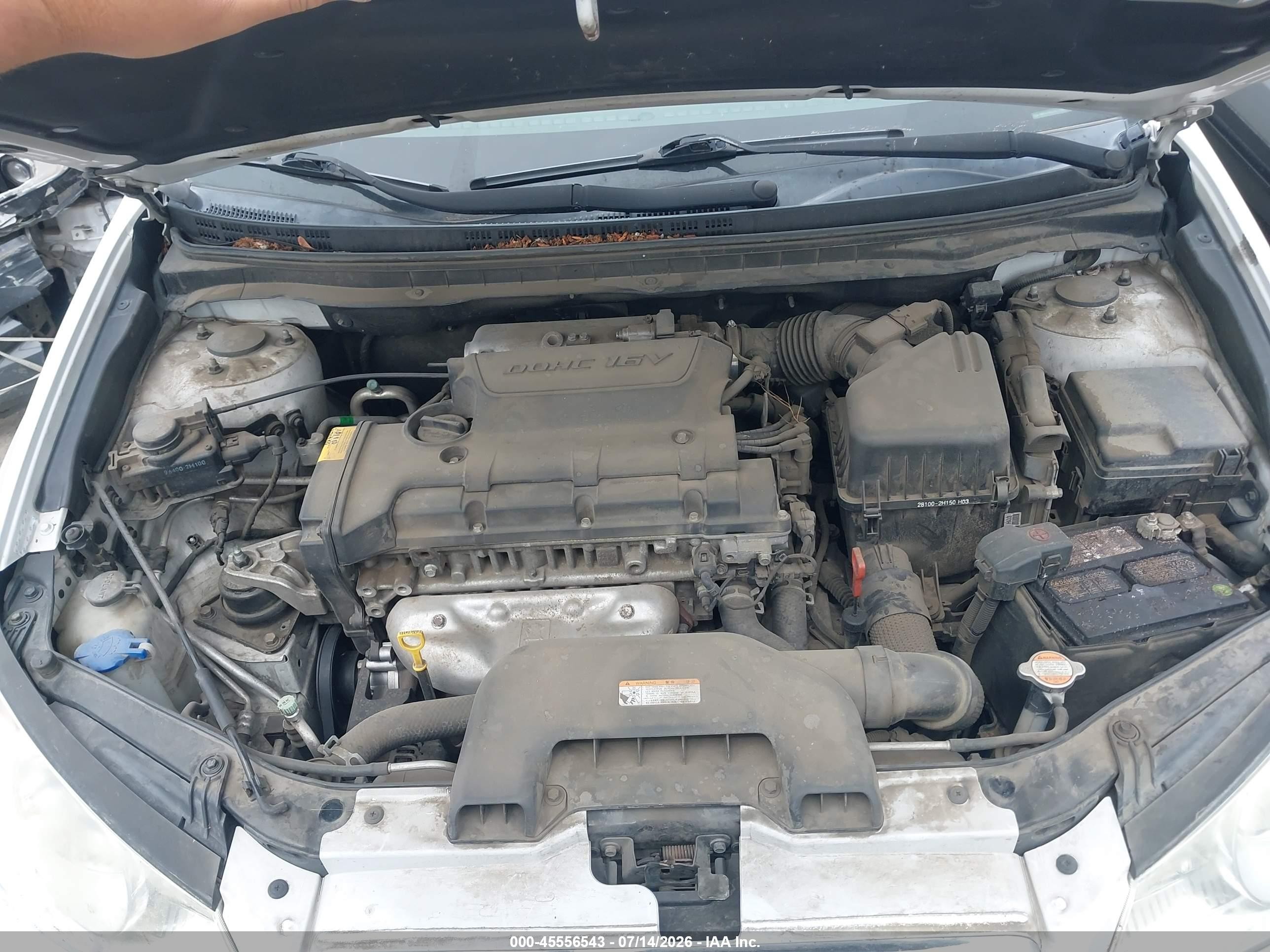 2010 Hyundai Elantra Gls White vin: KMHDU4AD0AU198681