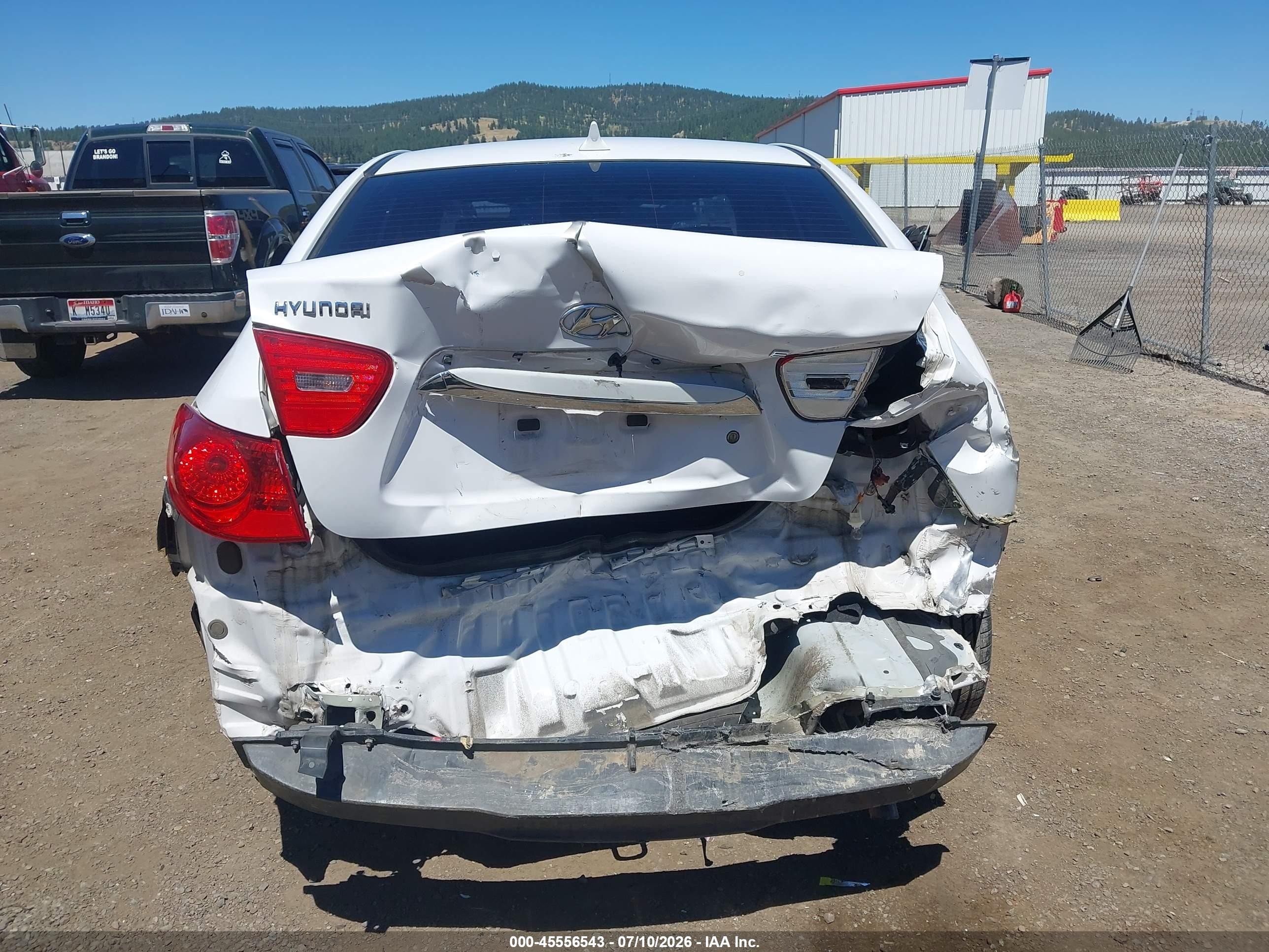 2010 Hyundai Elantra Gls White vin: KMHDU4AD0AU198681