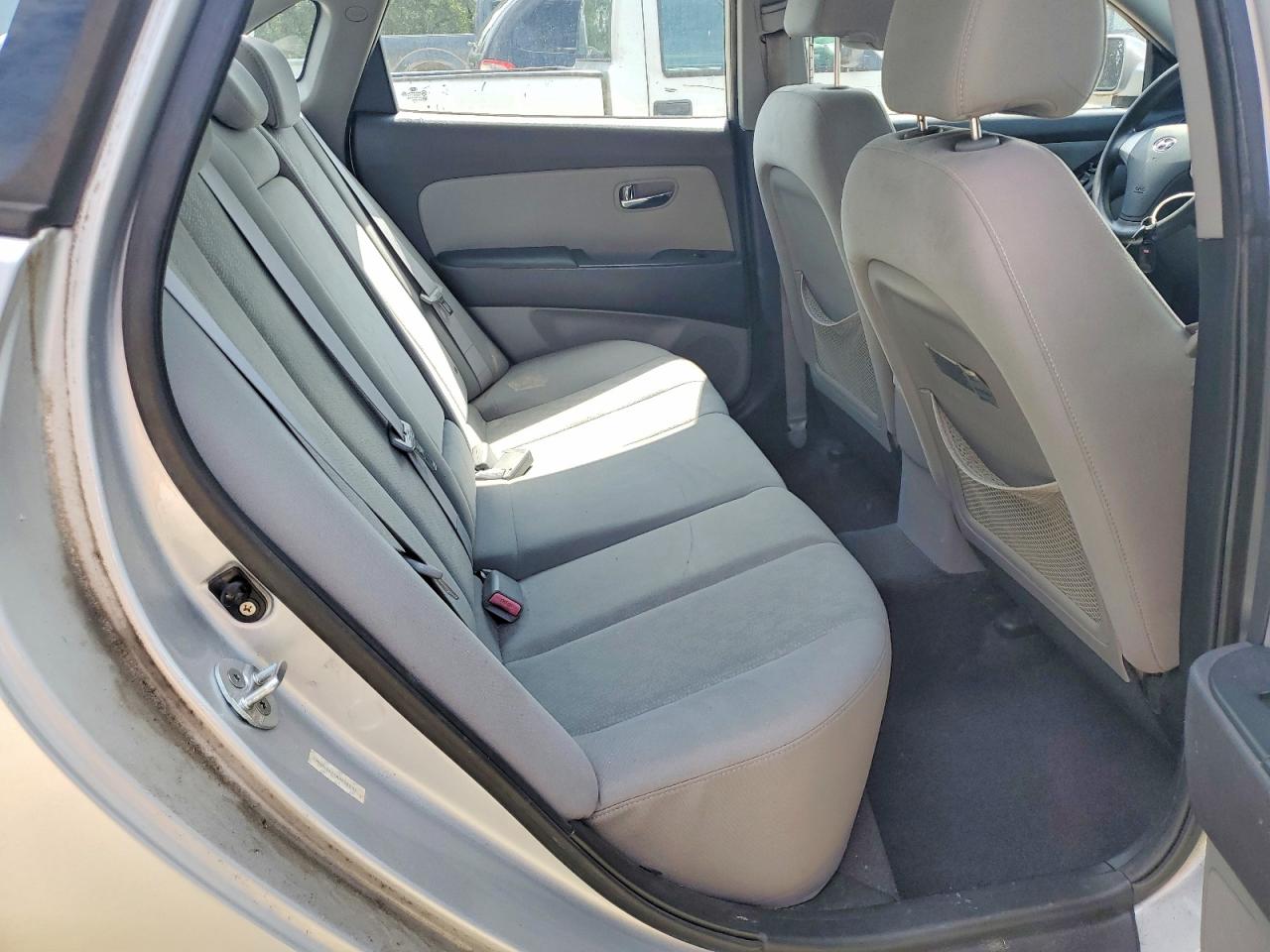 2010 Hyundai Elantra Gls Silver vin: KMHDU4AD0AU856032
