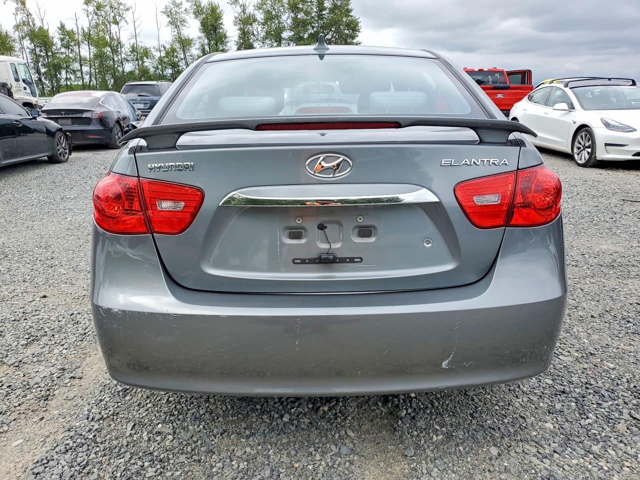 2010 Hyundai Elantra Gls Gray vin: KMHDU4AD0AU956048