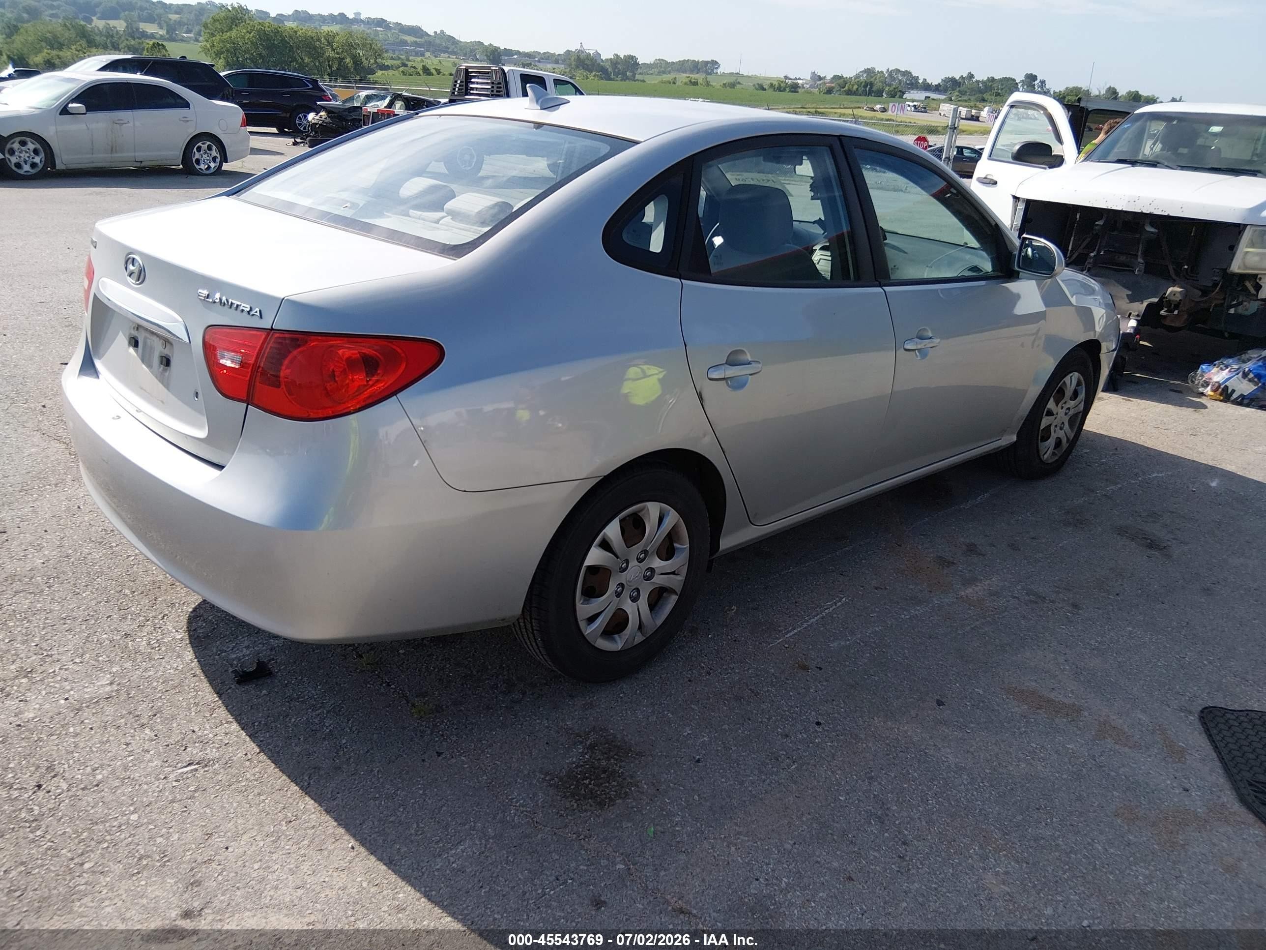 2010 Hyundai Elantra Gls Silver vin: KMHDU4AD0AU964599