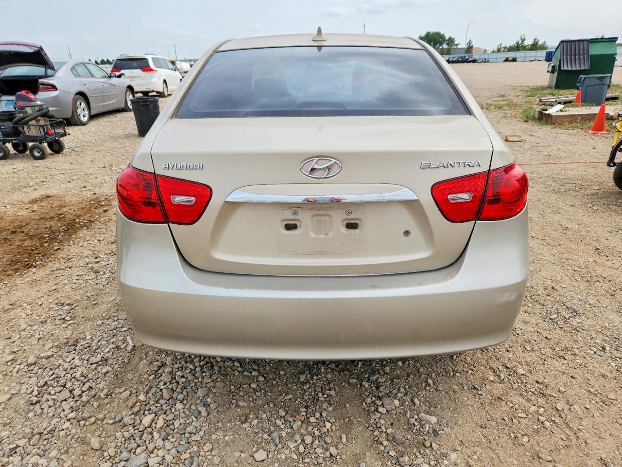 2010 Hyundai Elantra Gls Tan vin: KMHDU4AD1AU067937