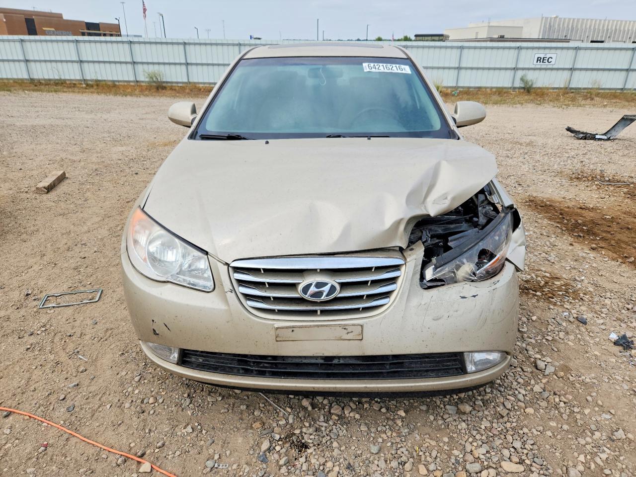 2010 Hyundai Elantra Gls Tan vin: KMHDU4AD1AU067937