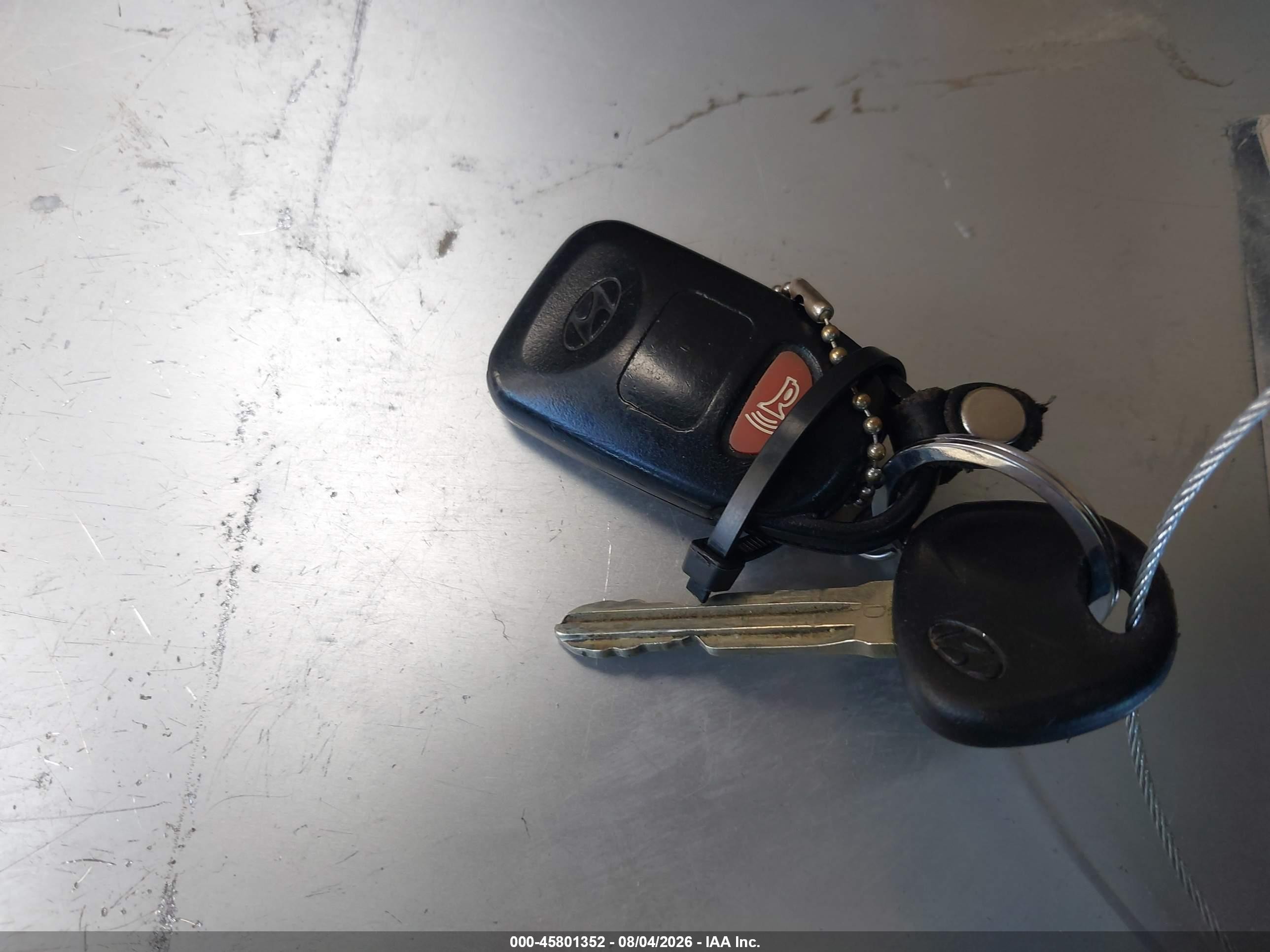 2010 Hyundai Elantra Gls Gold vin: KMHDU4AD1AU083040