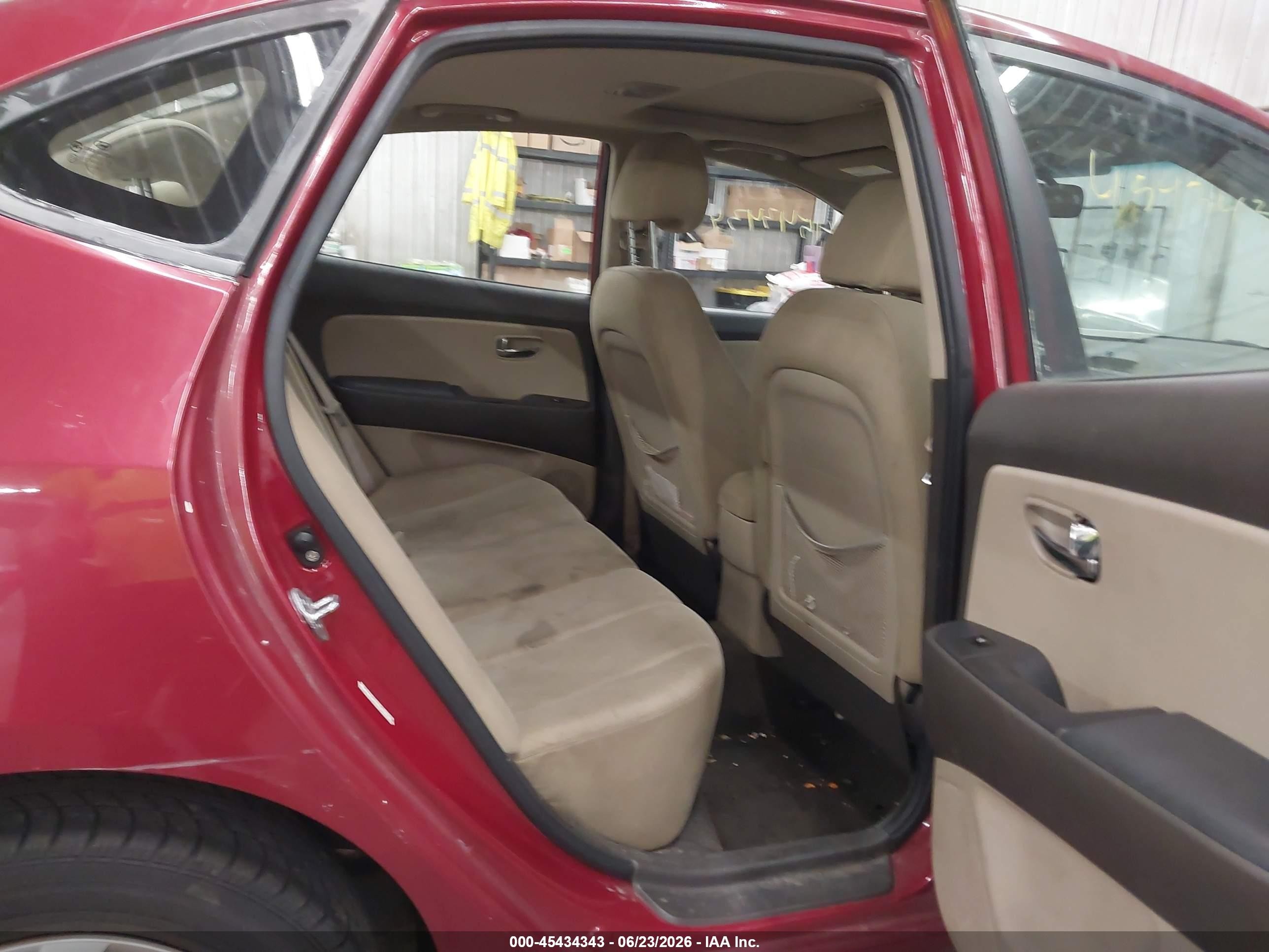 2010 Hyundai Elantra Gls Red vin: KMHDU4AD1AU099027