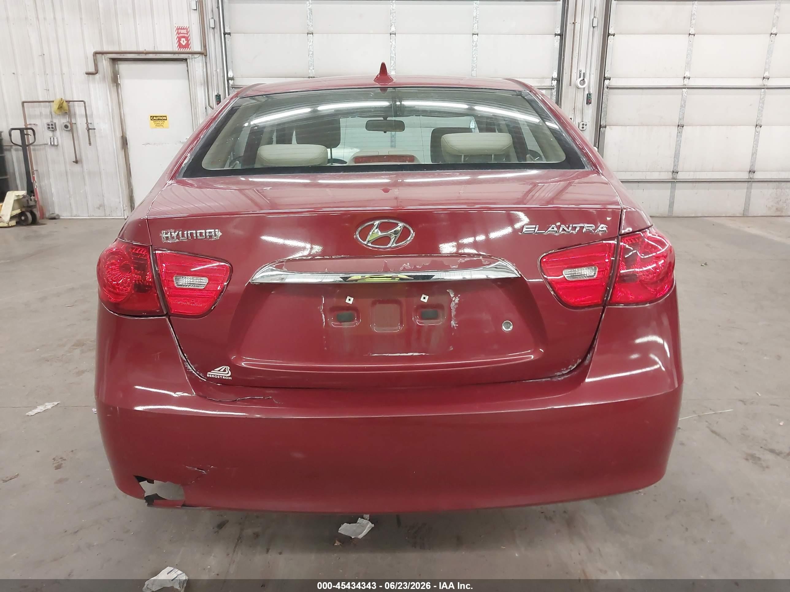 2010 Hyundai Elantra Gls Red vin: KMHDU4AD1AU099027