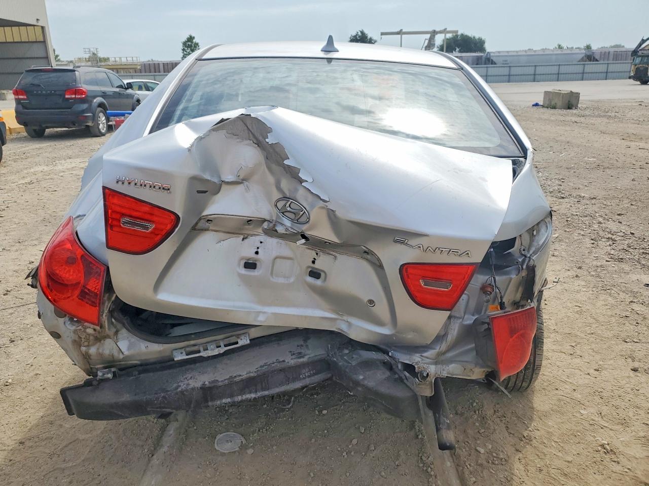 2010 Hyundai Elantra Gls Silver vin: KMHDU4AD1AU836890