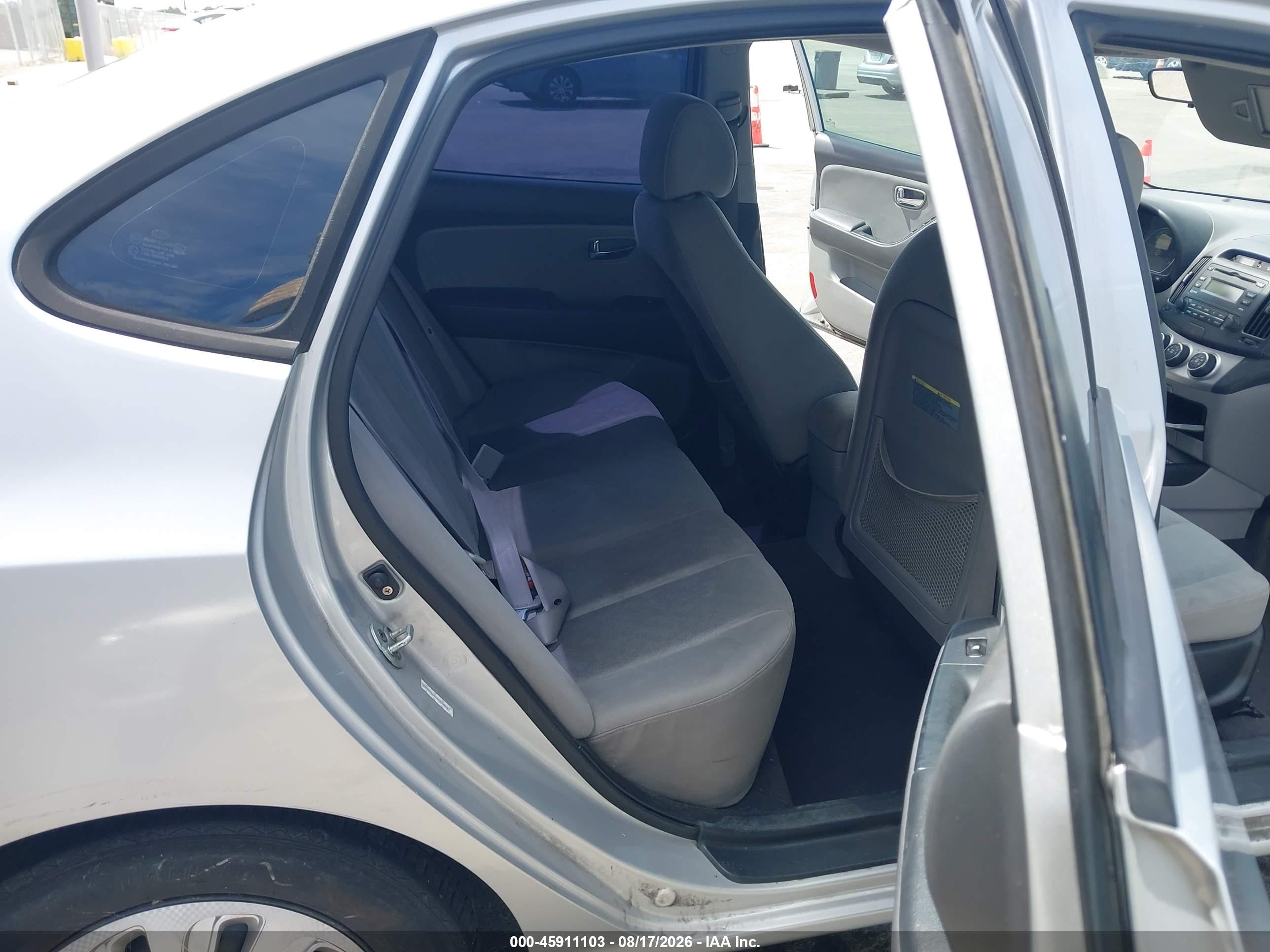 2010 Hyundai Elantra Gls Silver vin: KMHDU4AD1AU859618