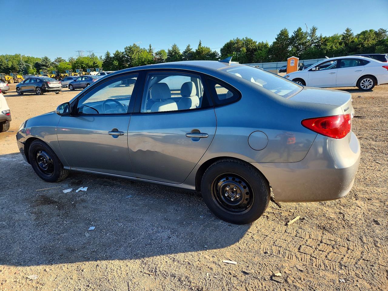 2010 Hyundai Elantra Gls Gray vin: KMHDU4AD2AU018987
