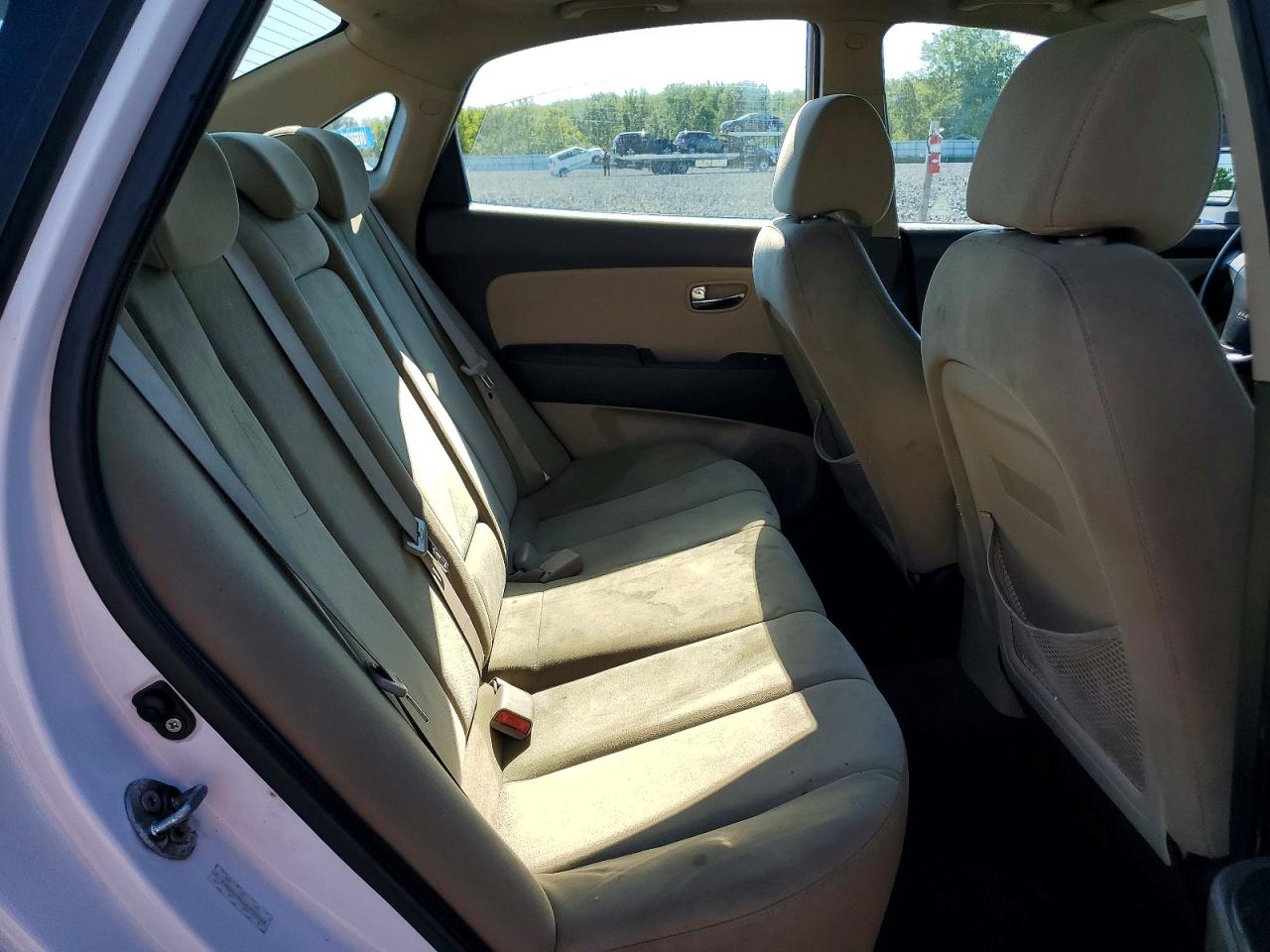 2010 Hyundai Elantra Gls White vin: KMHDU4AD2AU065064