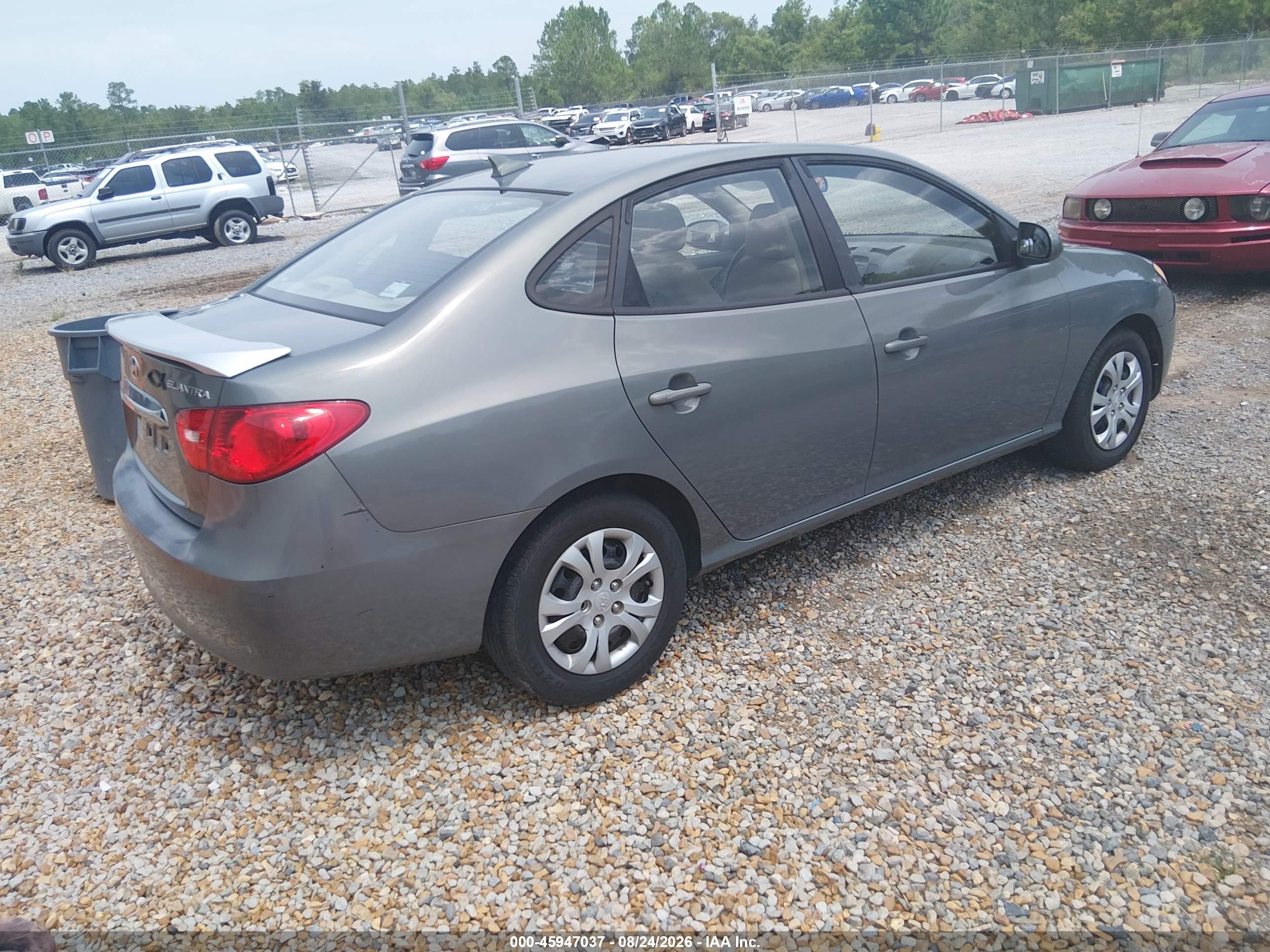 2010 Hyundai Elantra Gls Red vin: KMHDU4AD2AU074265