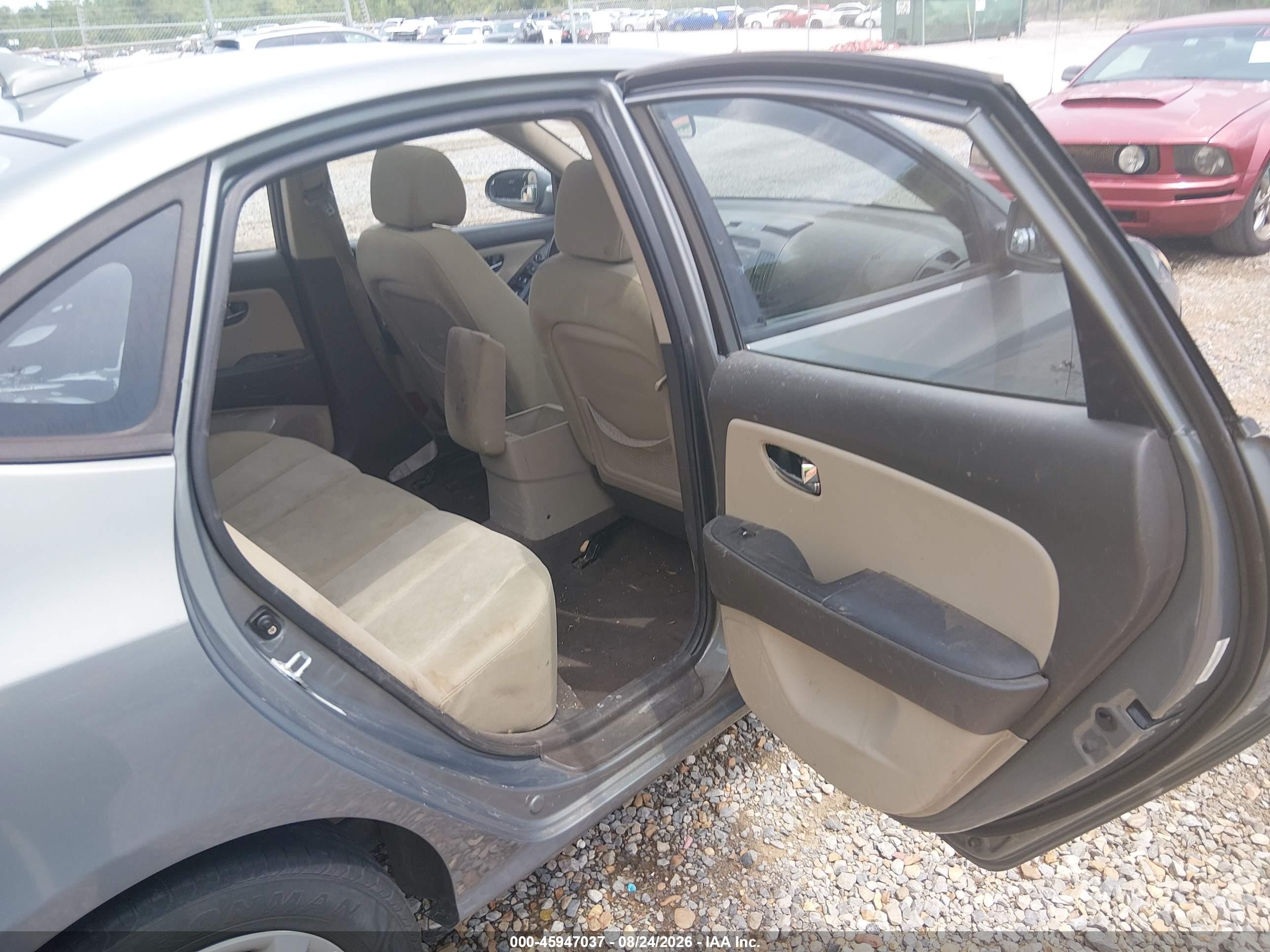 2010 Hyundai Elantra Gls Red vin: KMHDU4AD2AU074265