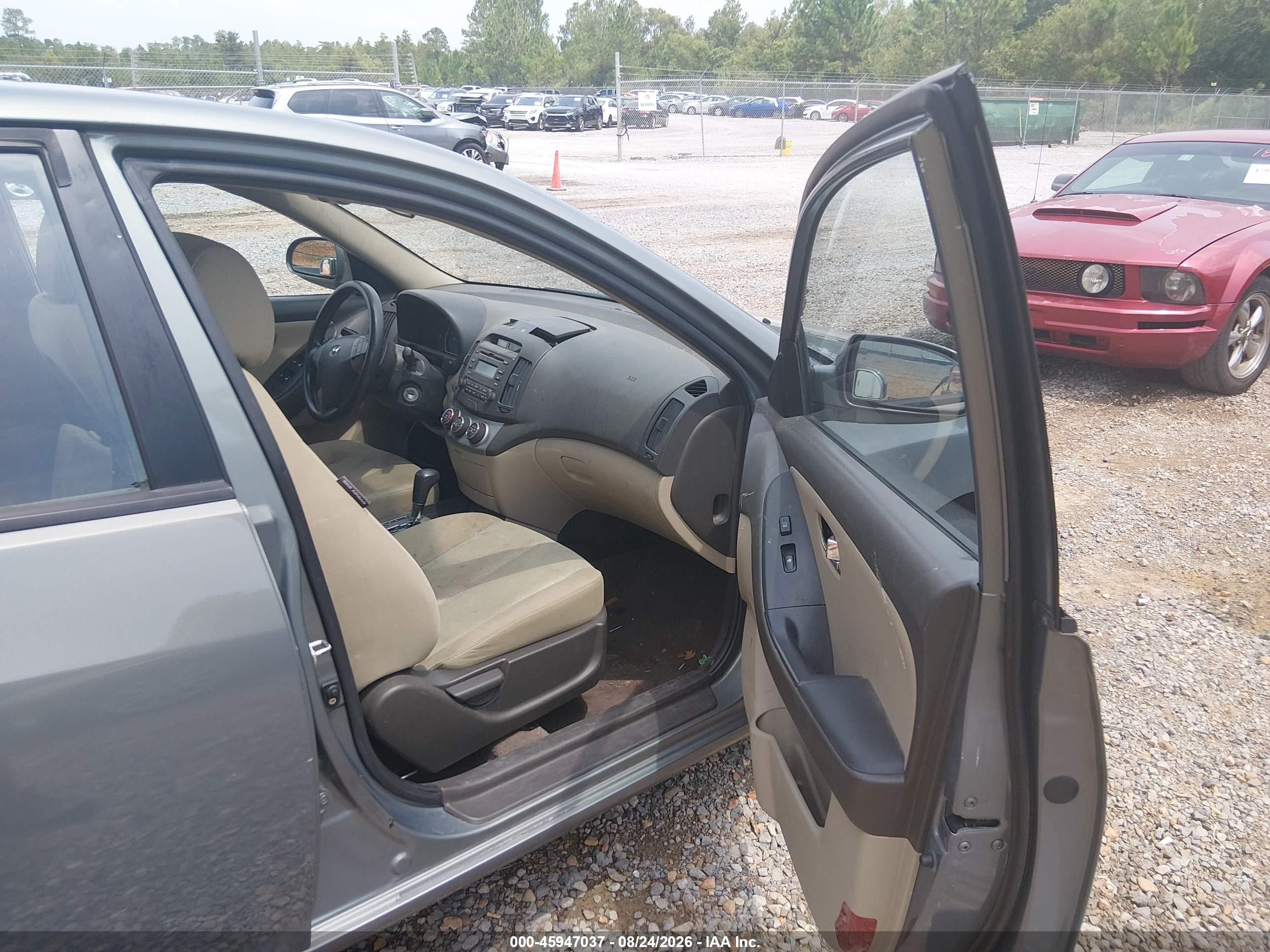 2010 Hyundai Elantra Gls Red vin: KMHDU4AD2AU074265