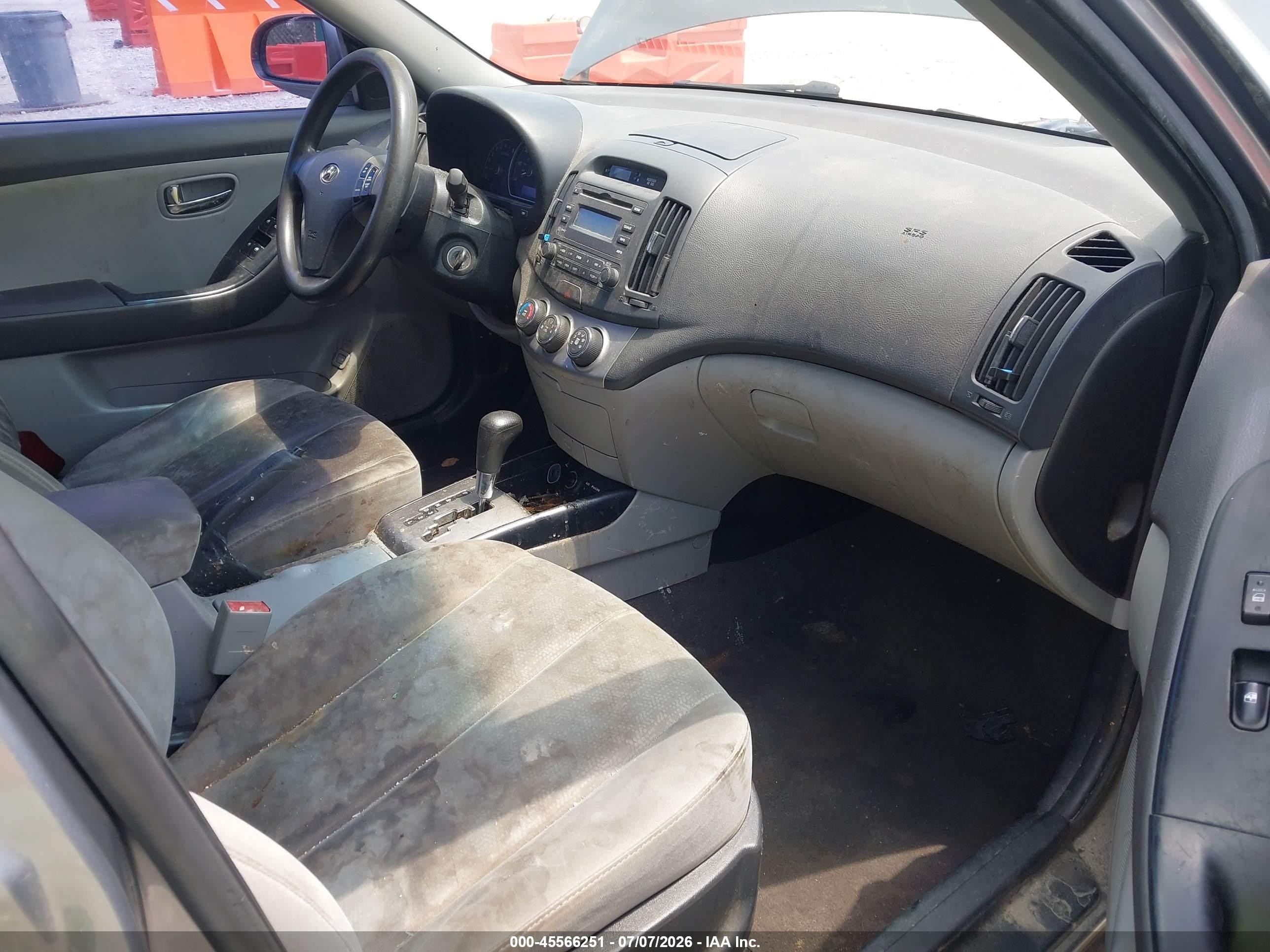 2010 Hyundai Elantra Gls Gray vin: KMHDU4AD2AU114070