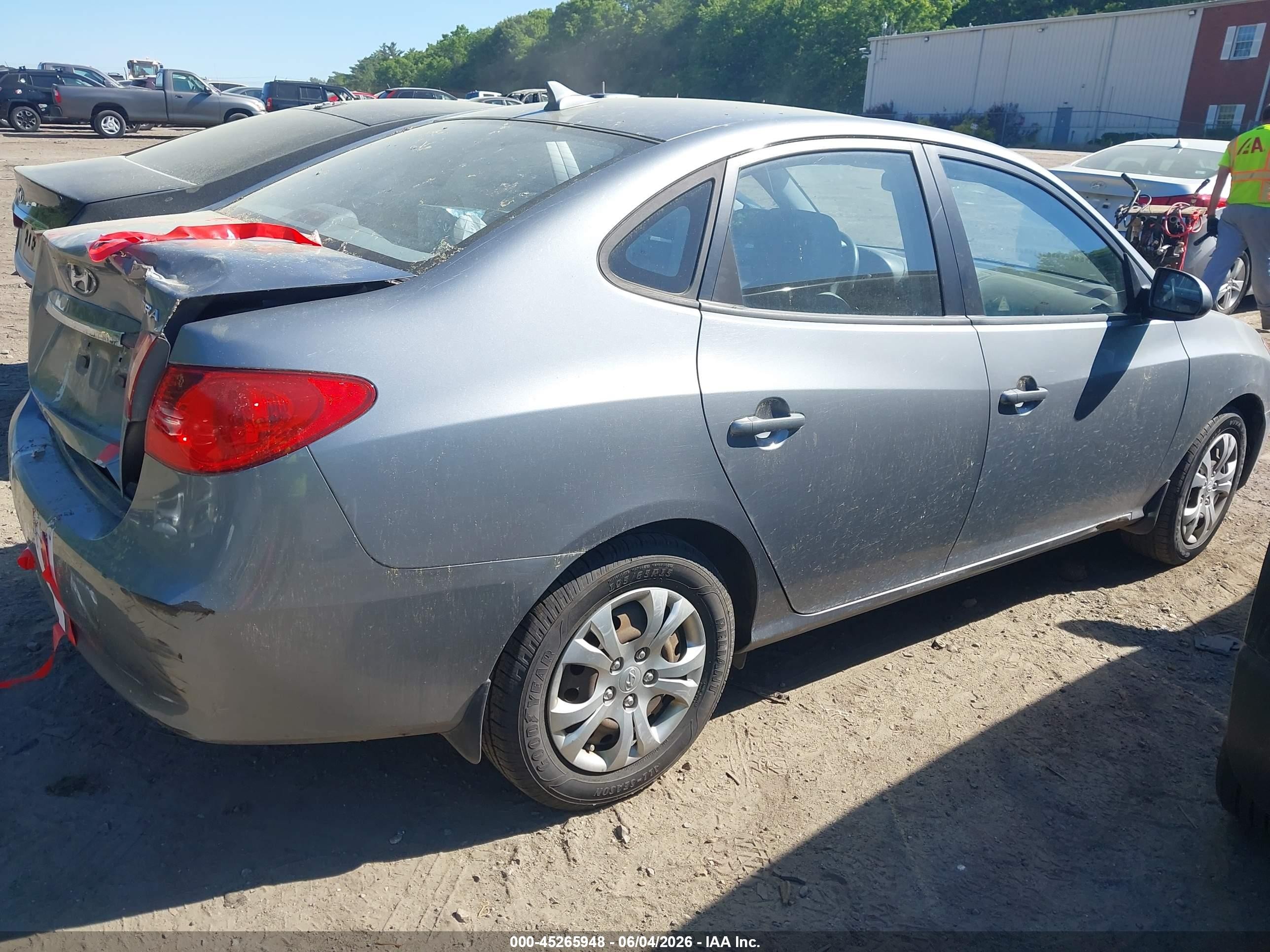 2010 Hyundai Elantra Gls Gray vin: KMHDU4AD2AU153354
