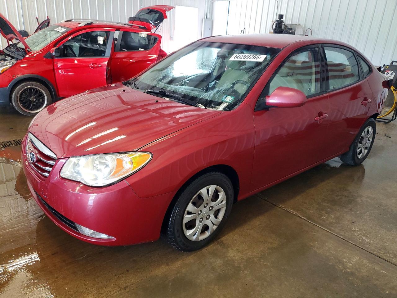 2010 Hyundai Elantra Gls Red vin: KMHDU4AD2AU161793