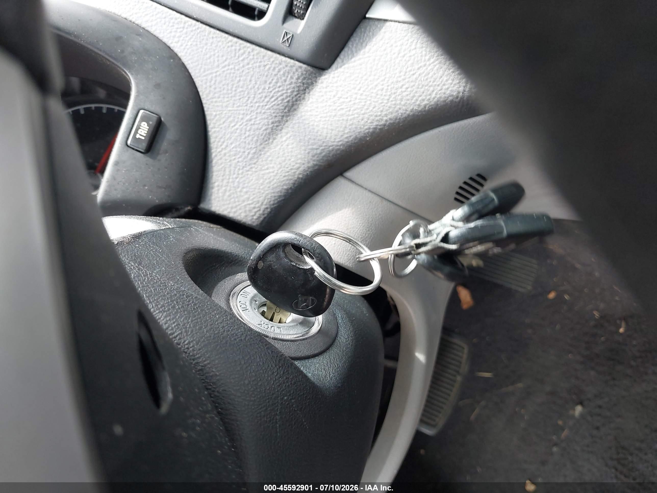 2010 Hyundai Elantra Gls Blue vin: KMHDU4AD2AU195930
