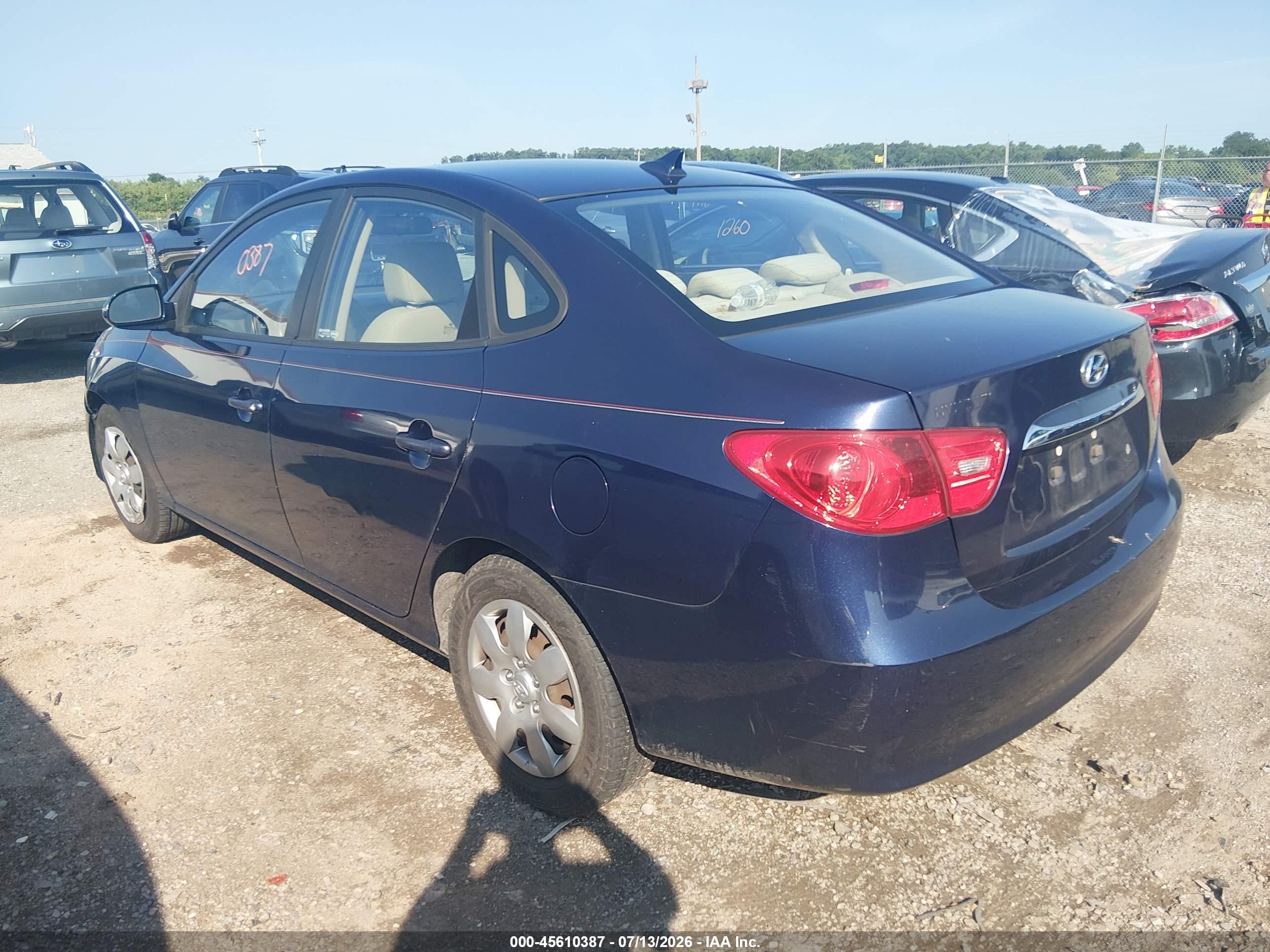 2010 Hyundai Elantra Gls Blue vin: KMHDU4AD2AU199766