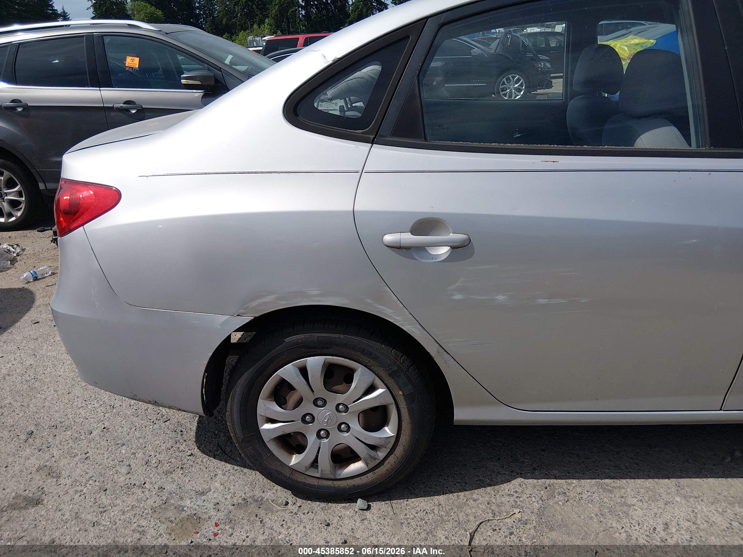 2010 Hyundai Elantra Gls Серебряный vin: KMHDU4AD2AU206974