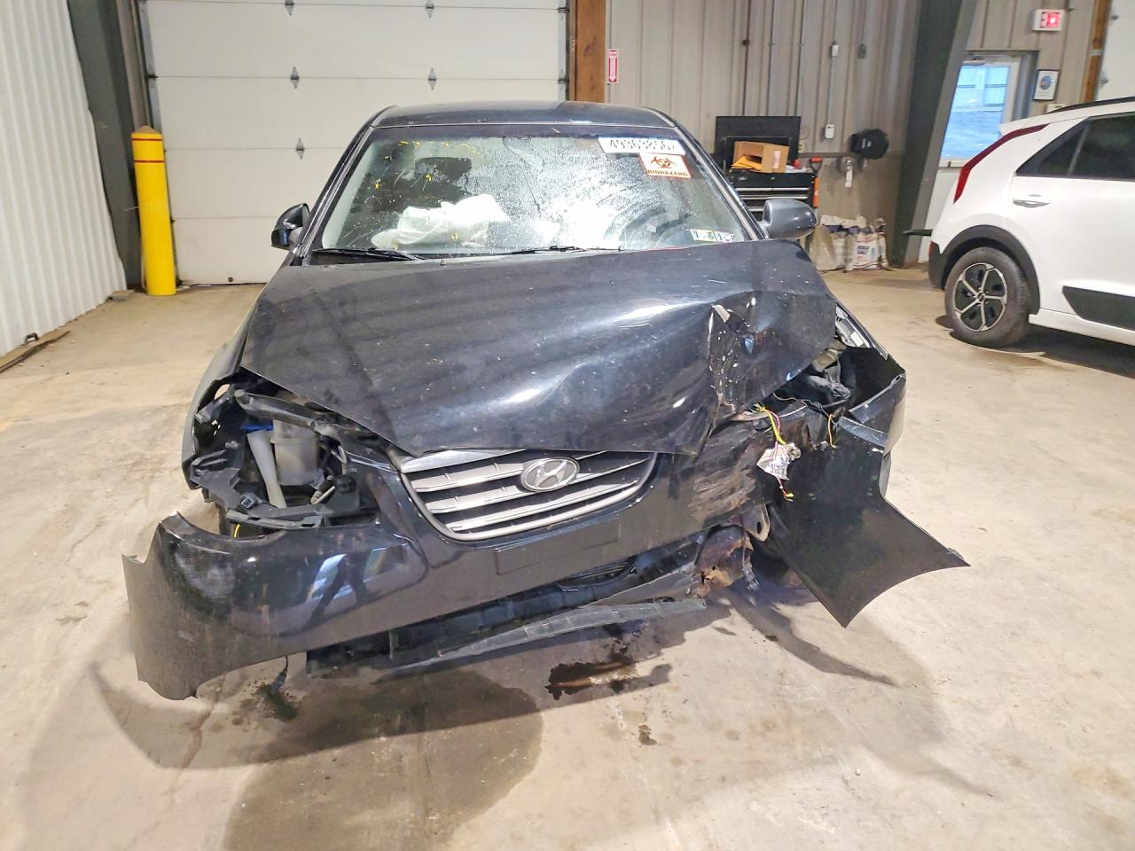 2010 Hyundai Elantra Blue Black vin: KMHDU4AD2AU827700