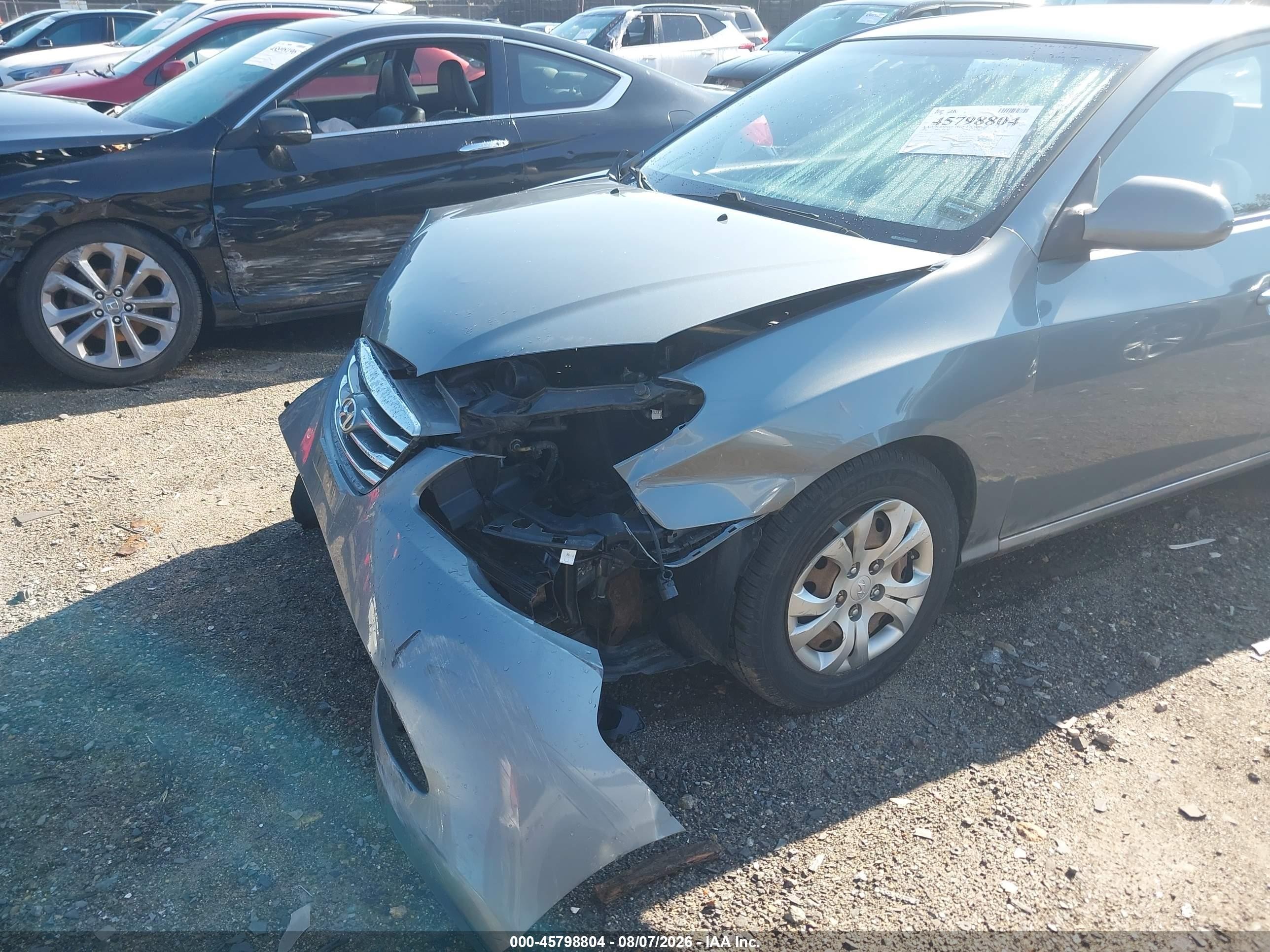 2010 Hyundai Elantra Gls Gray vin: KMHDU4AD2AU828765