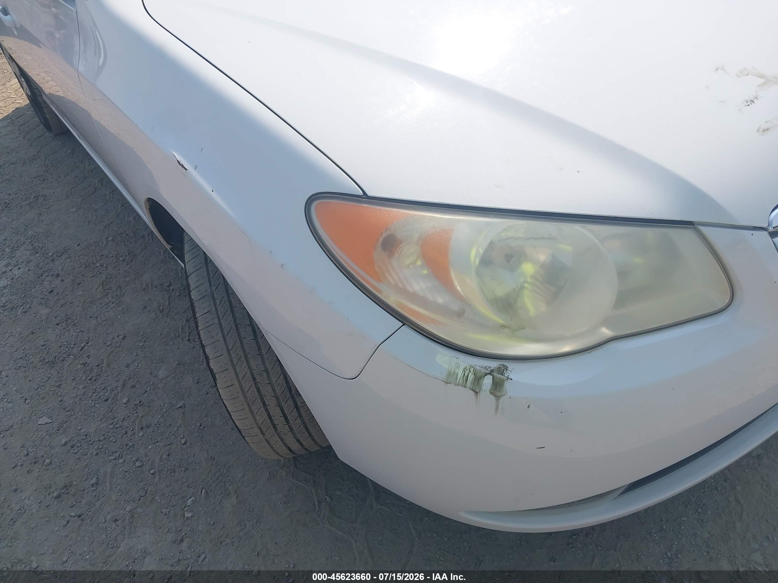 2010 Hyundai Elantra Gls White vin: KMHDU4AD2AU855674