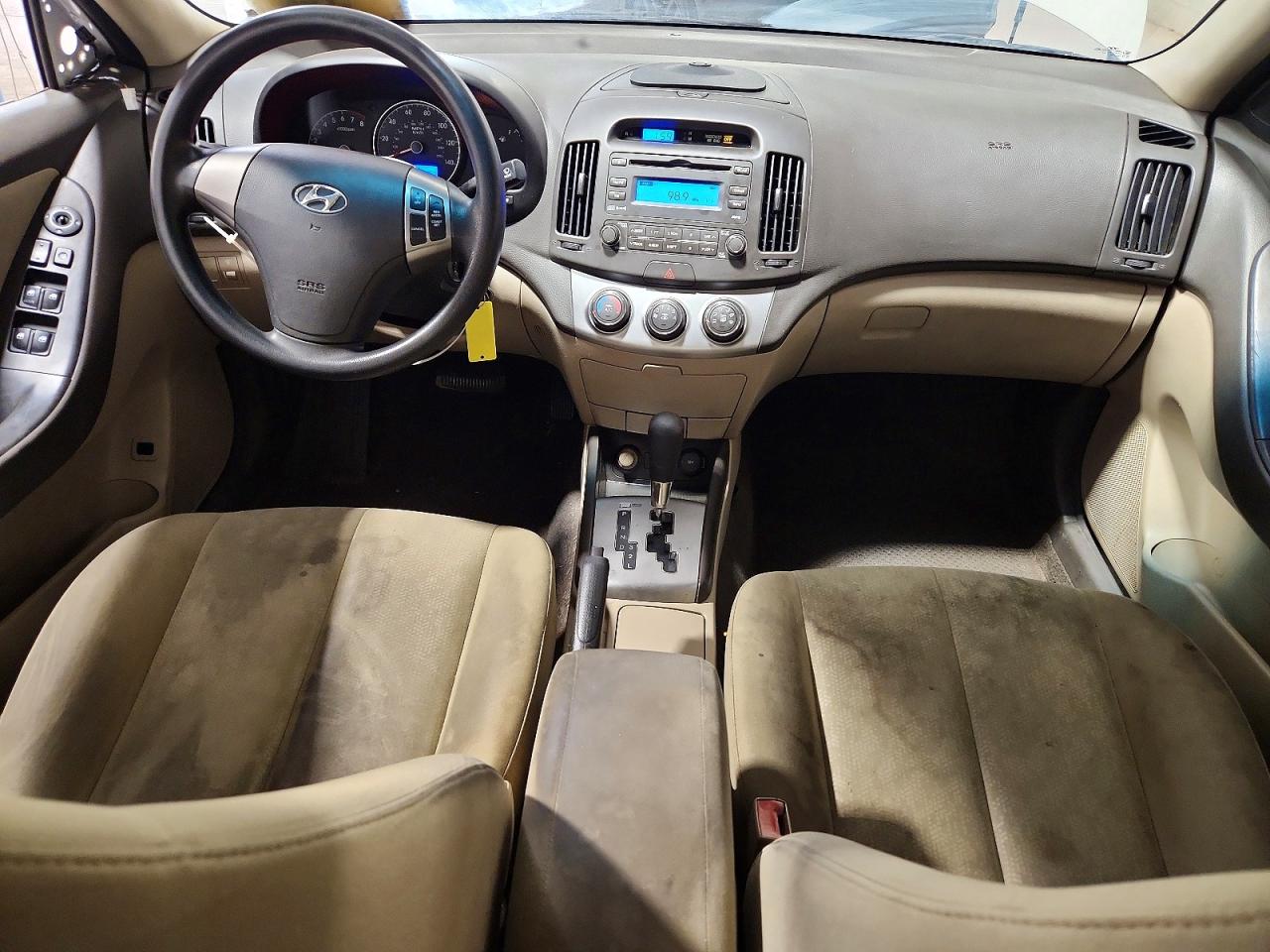 2010 Hyundai Elantra Gls White vin: KMHDU4AD2AU858381