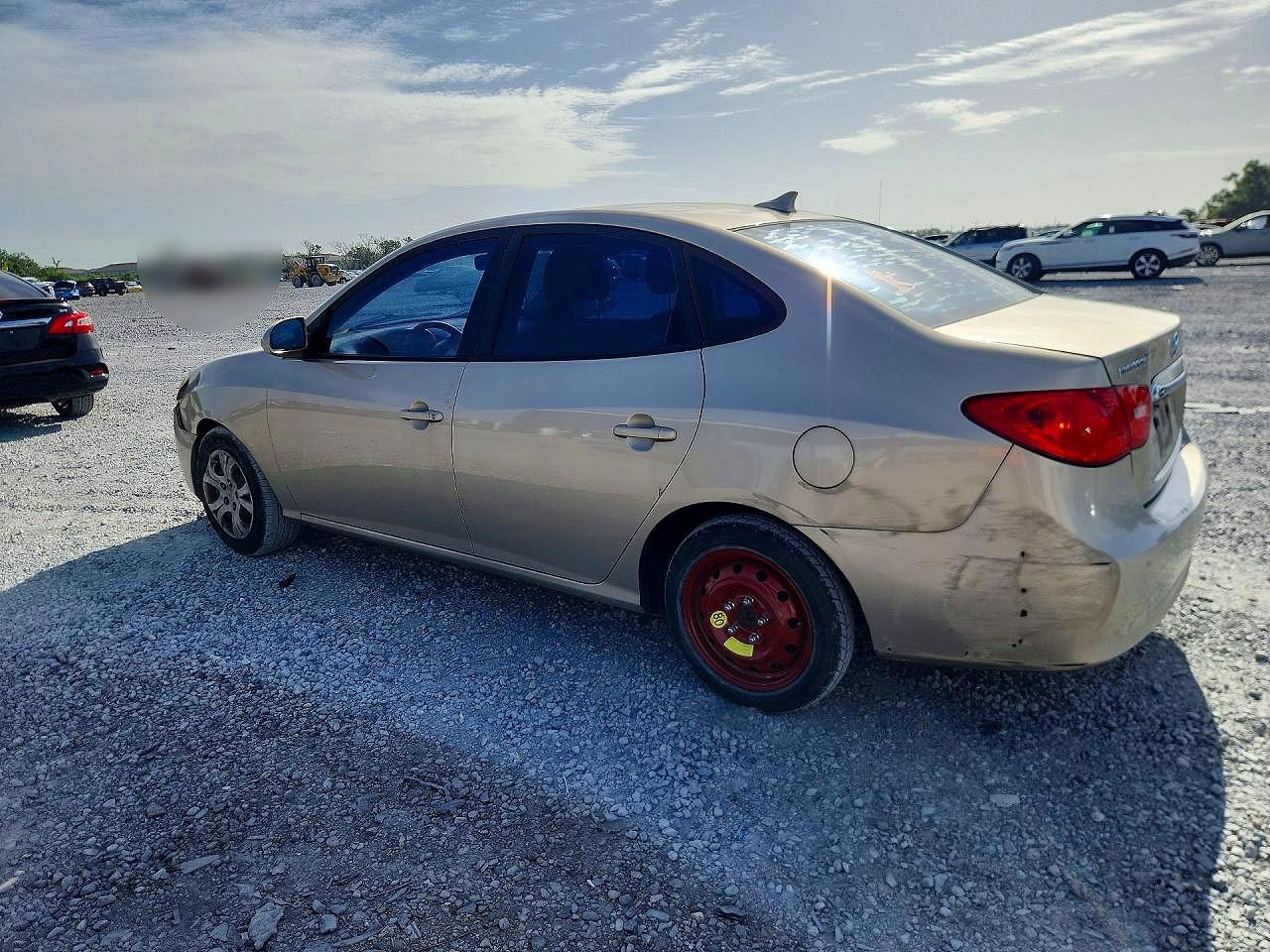 2010 Hyundai Elantra Gls Tan vin: KMHDU4AD3AU101554
