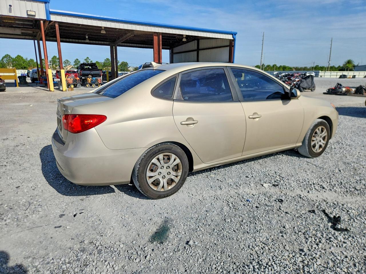 2010 Hyundai Elantra Gls Tan vin: KMHDU4AD3AU101554