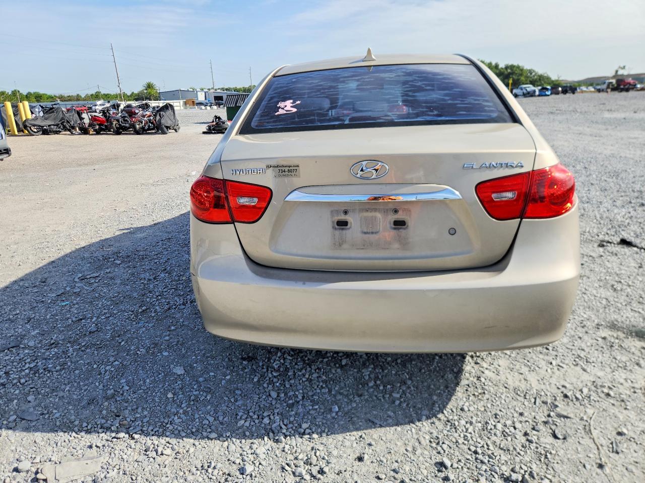2010 Hyundai Elantra Gls Tan vin: KMHDU4AD3AU101554