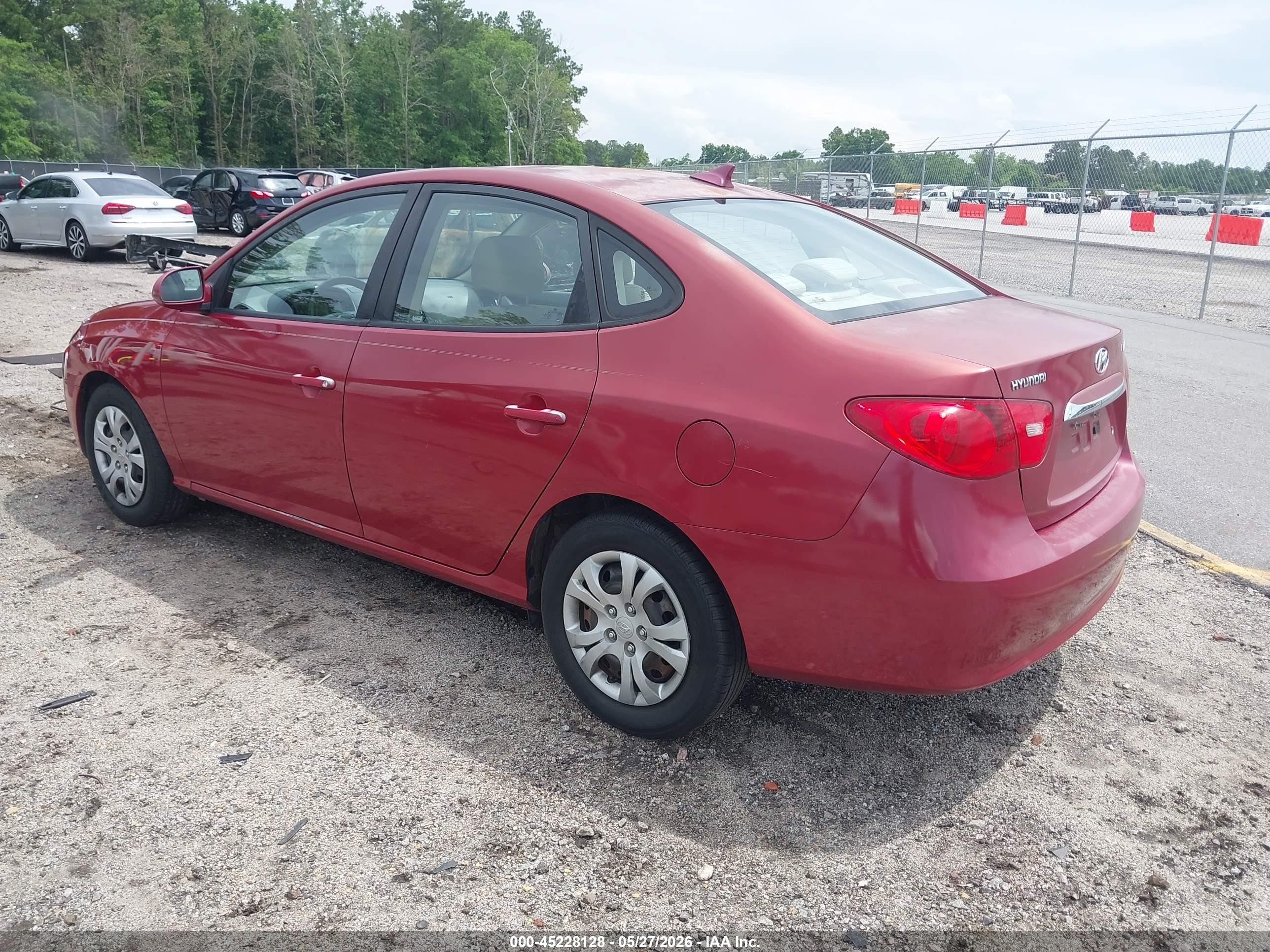 2010 Hyundai Elantra Gls Red vin: KMHDU4AD3AU169997