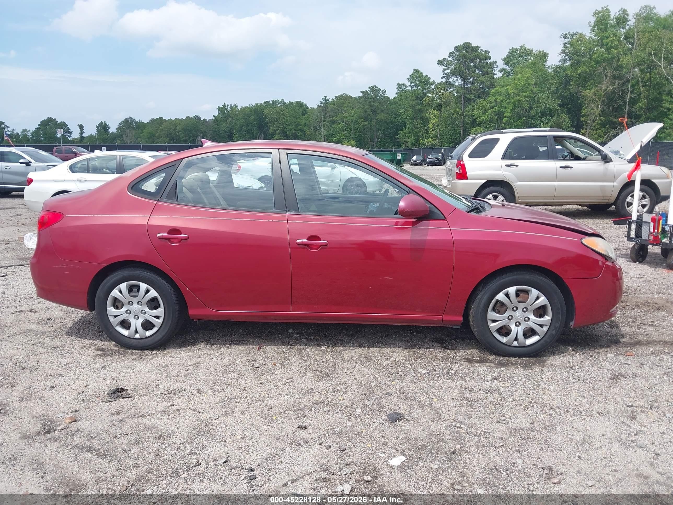 2010 Hyundai Elantra Gls Red vin: KMHDU4AD3AU169997