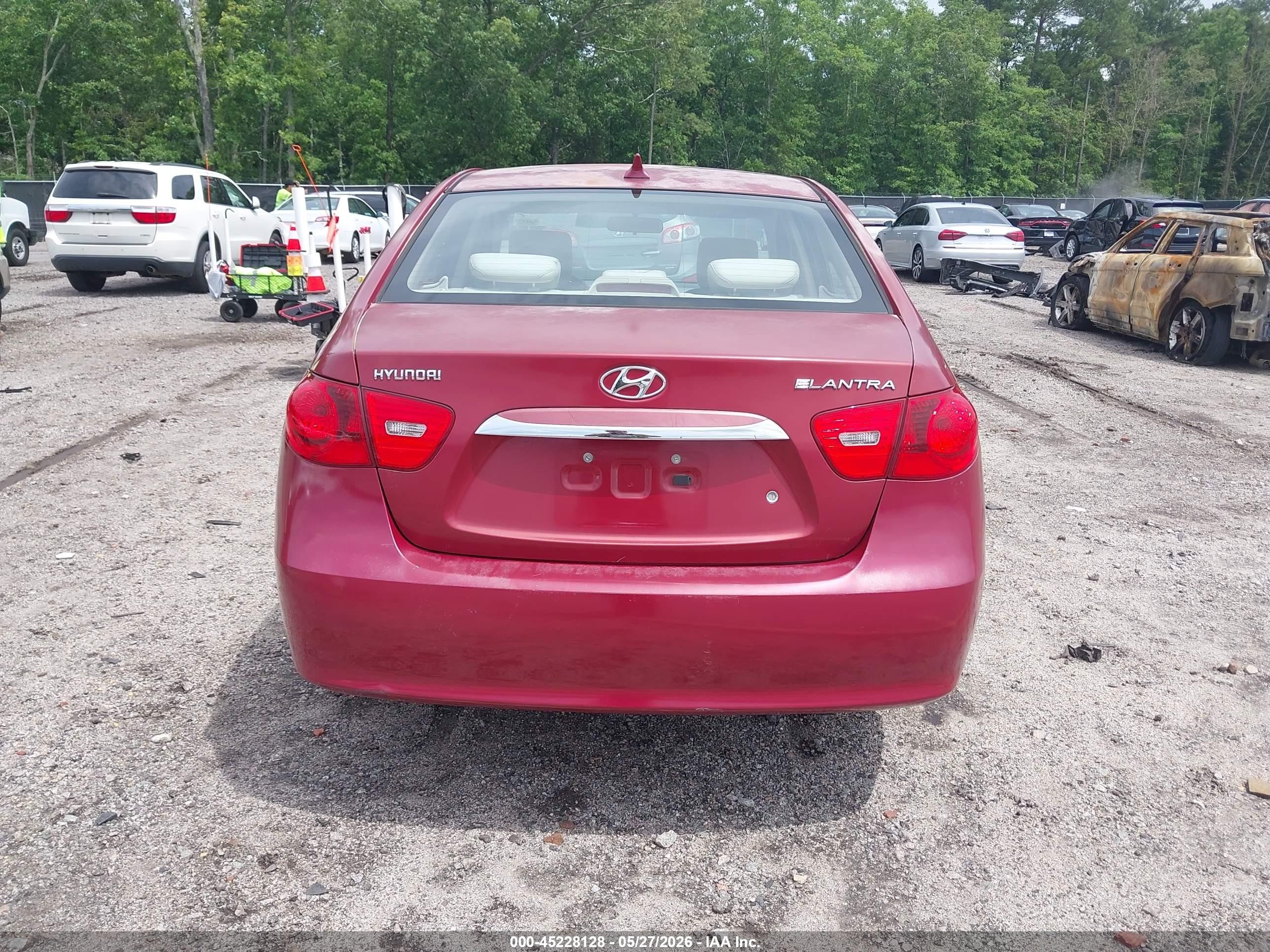 2010 Hyundai Elantra Gls Red vin: KMHDU4AD3AU169997