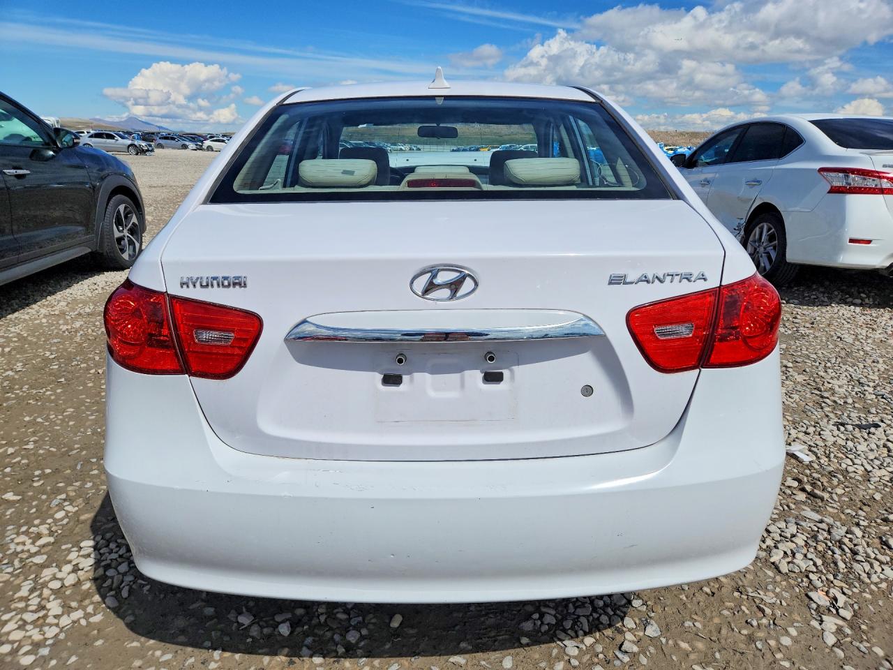 2010 Hyundai Elantra Gls Белый vin: KMHDU4AD3AU198805