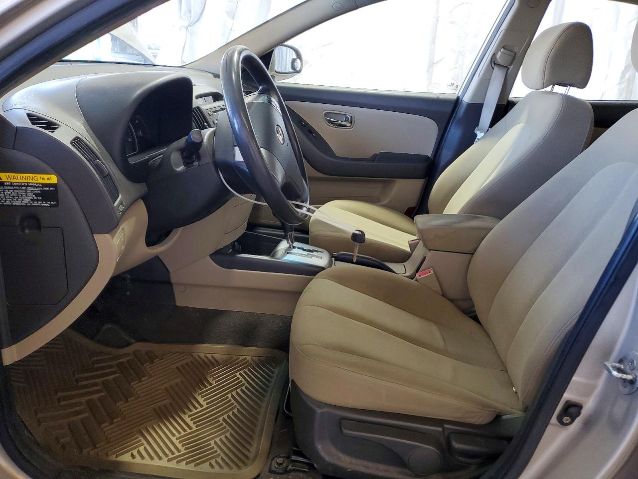2010 Hyundai Elantra Gls Tan vin: KMHDU4AD3AU200567