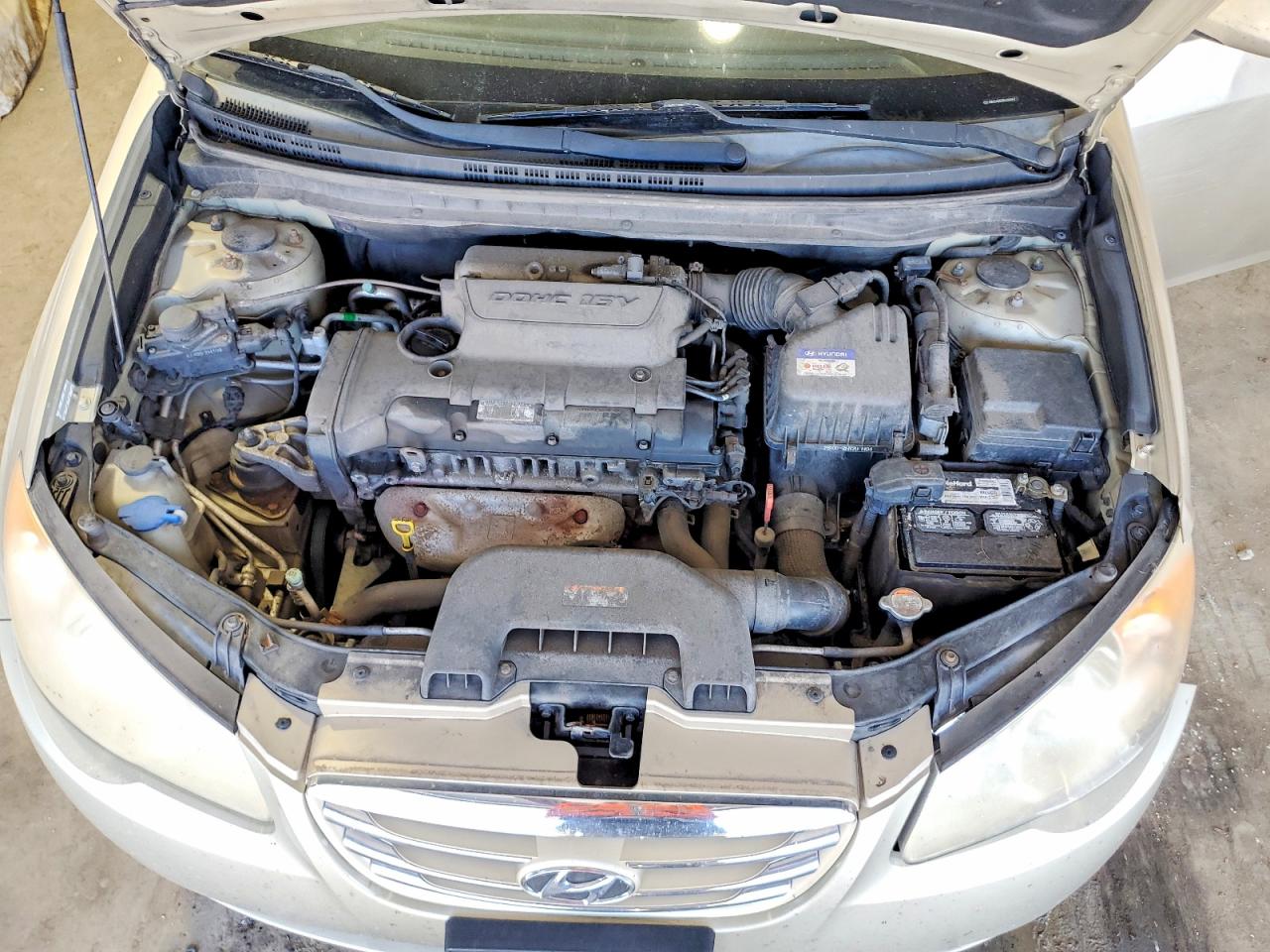 2010 Hyundai Elantra Gls Tan vin: KMHDU4AD3AU200567
