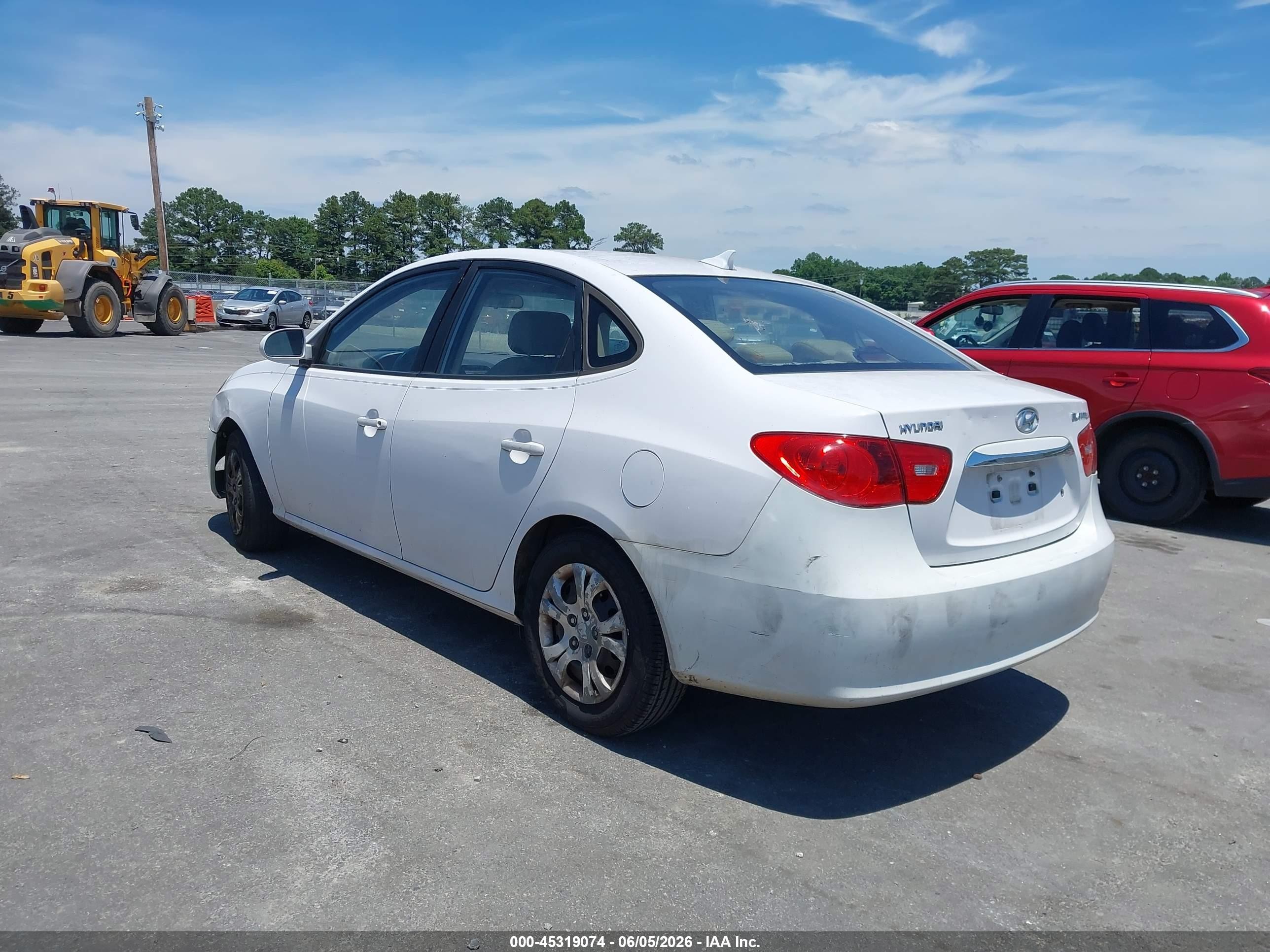 2010 Hyundai Elantra Gls White vin: KMHDU4AD3AU852623