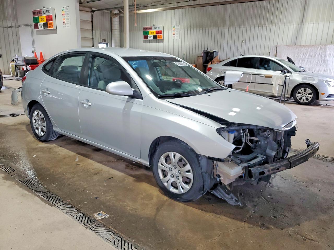 2010 Hyundai Elantra Gls Silver vin: KMHDU4AD3AU976326