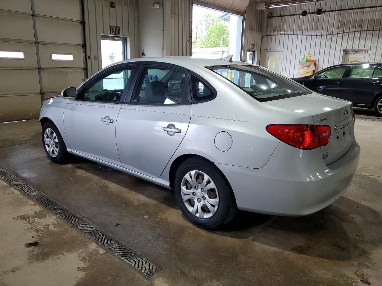 2010 Hyundai Elantra Gls Silver vin: KMHDU4AD3AU976326
