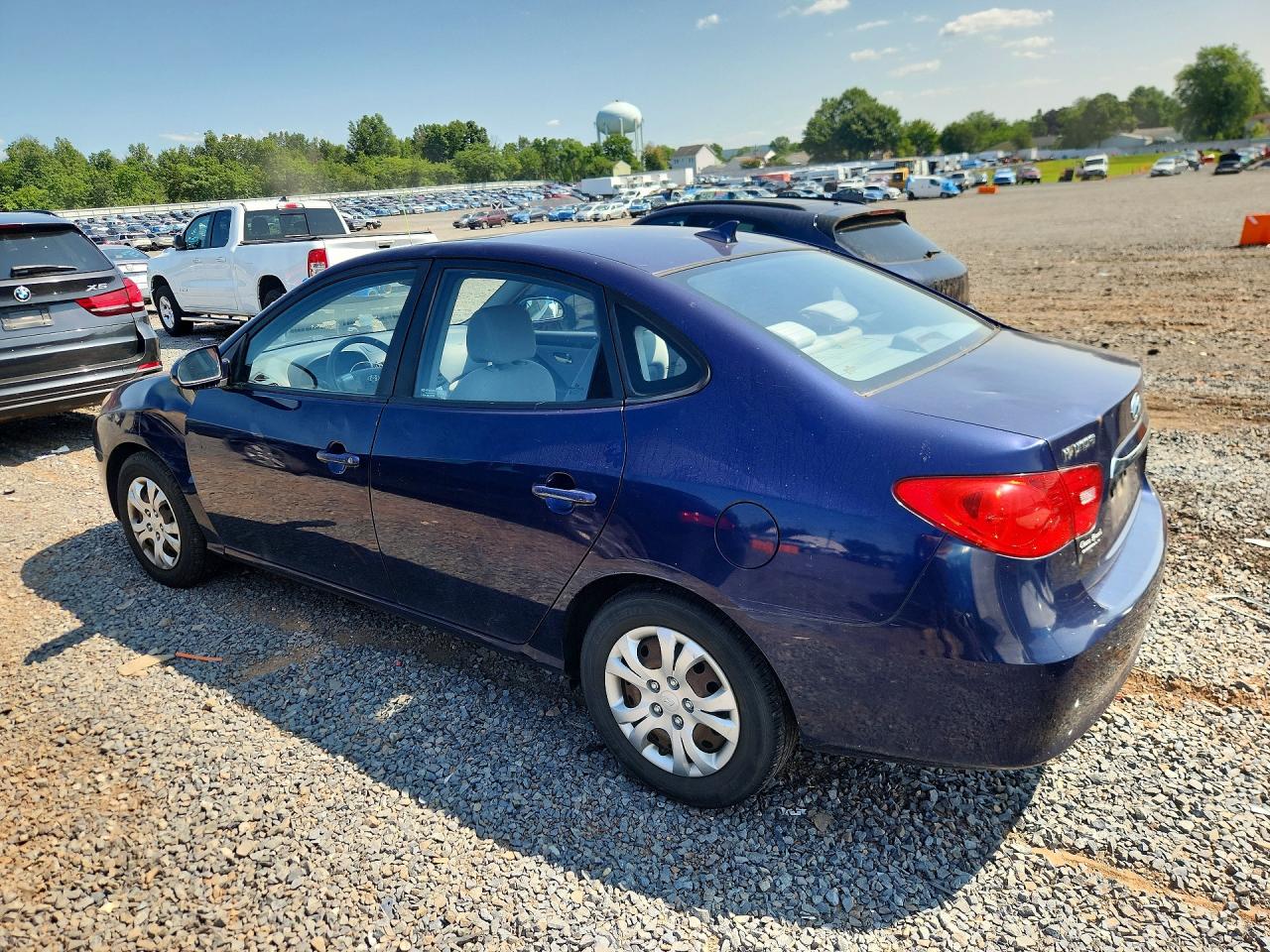 2010 Hyundai Elantra Blue Blue vin: KMHDU4AD4AU148897