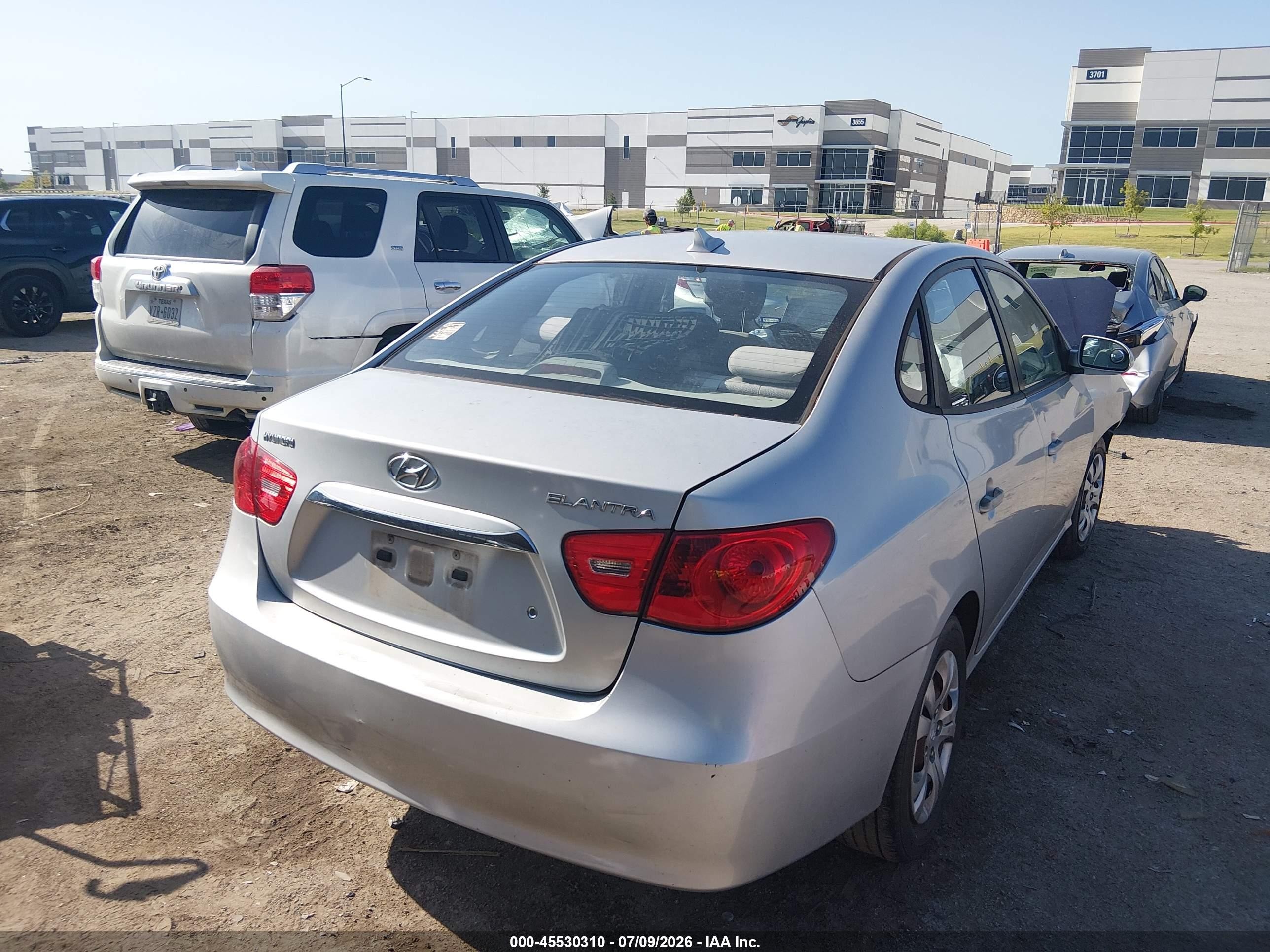2010 Hyundai Elantra Gls Silver vin: KMHDU4AD4AU841517
