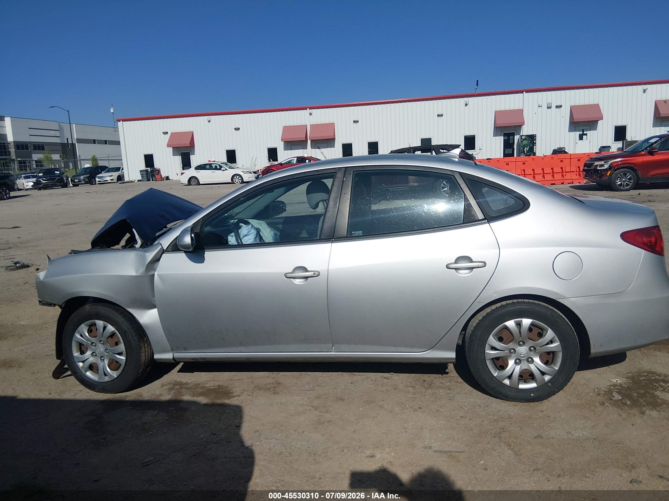 2010 Hyundai Elantra Gls Silver vin: KMHDU4AD4AU841517