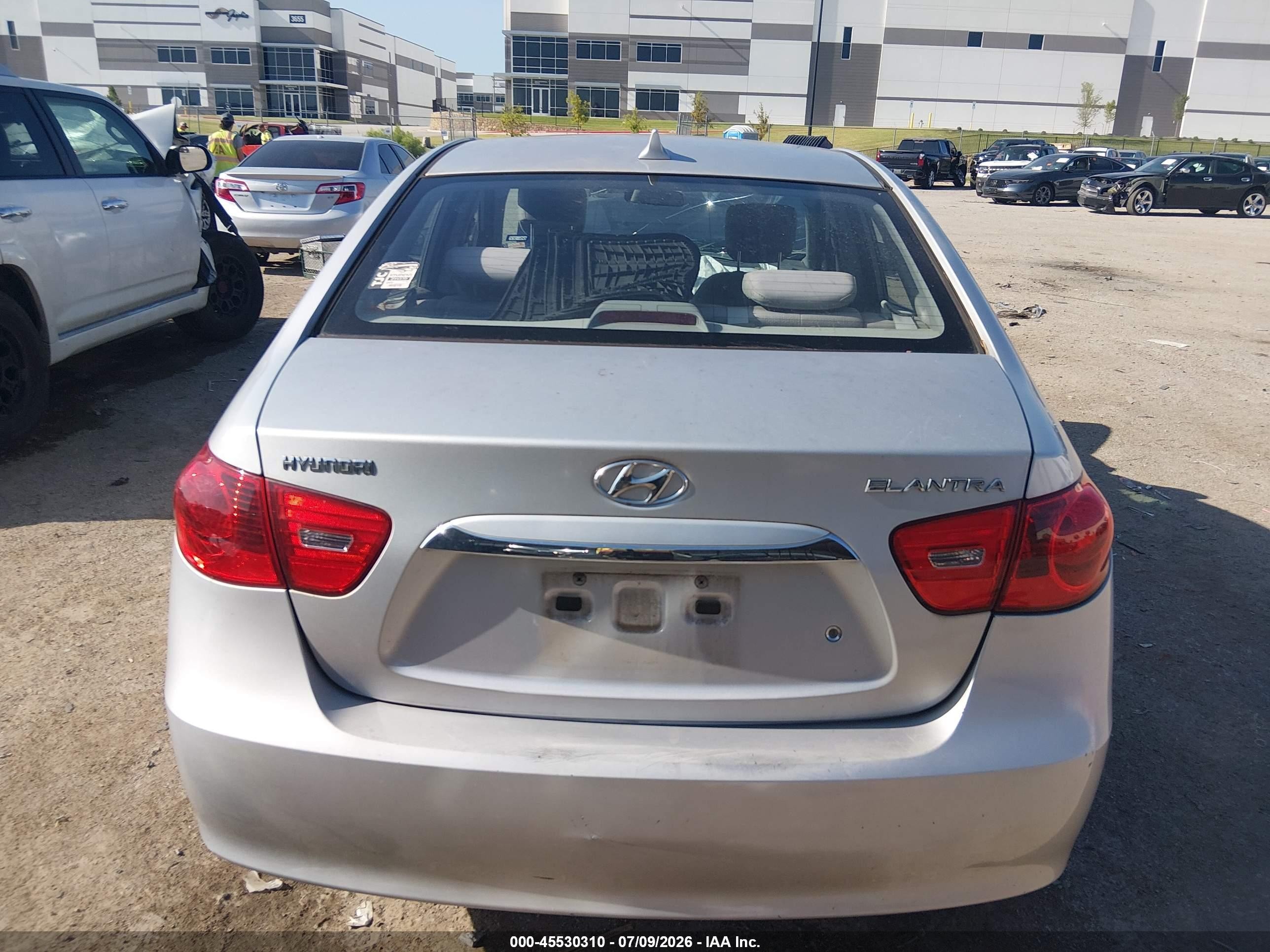 2010 Hyundai Elantra Gls Silver vin: KMHDU4AD4AU841517